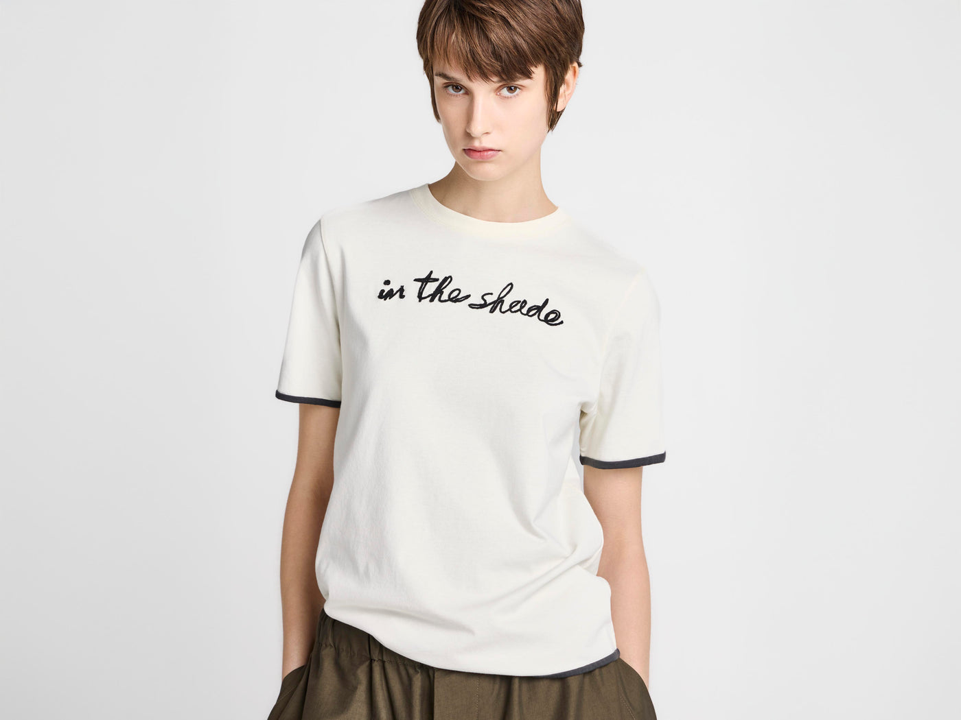 WOMENS 'IN THE SHADE' T-SHIRT IN ECRU & WASHED BLACK