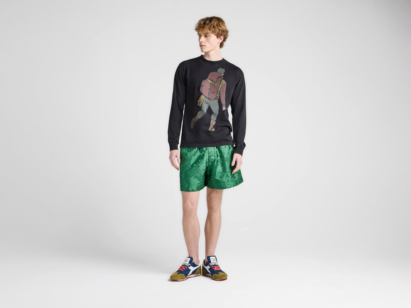 MENS HIKER LONG-SLEEVED SHIRT IN WASHED BLACK