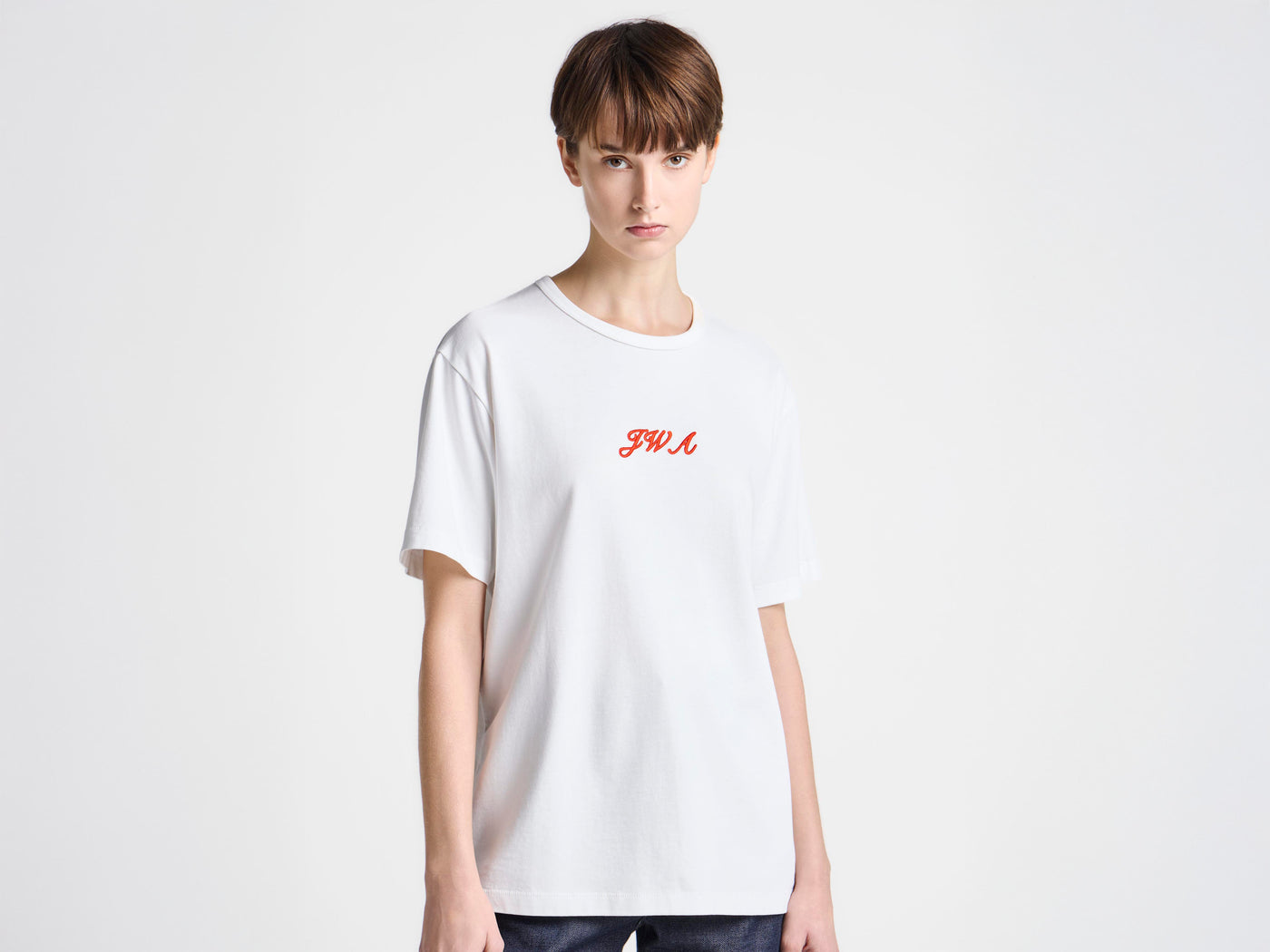 WOMENS 'JWA' SCRIPT T-SHIRT IN WHITE