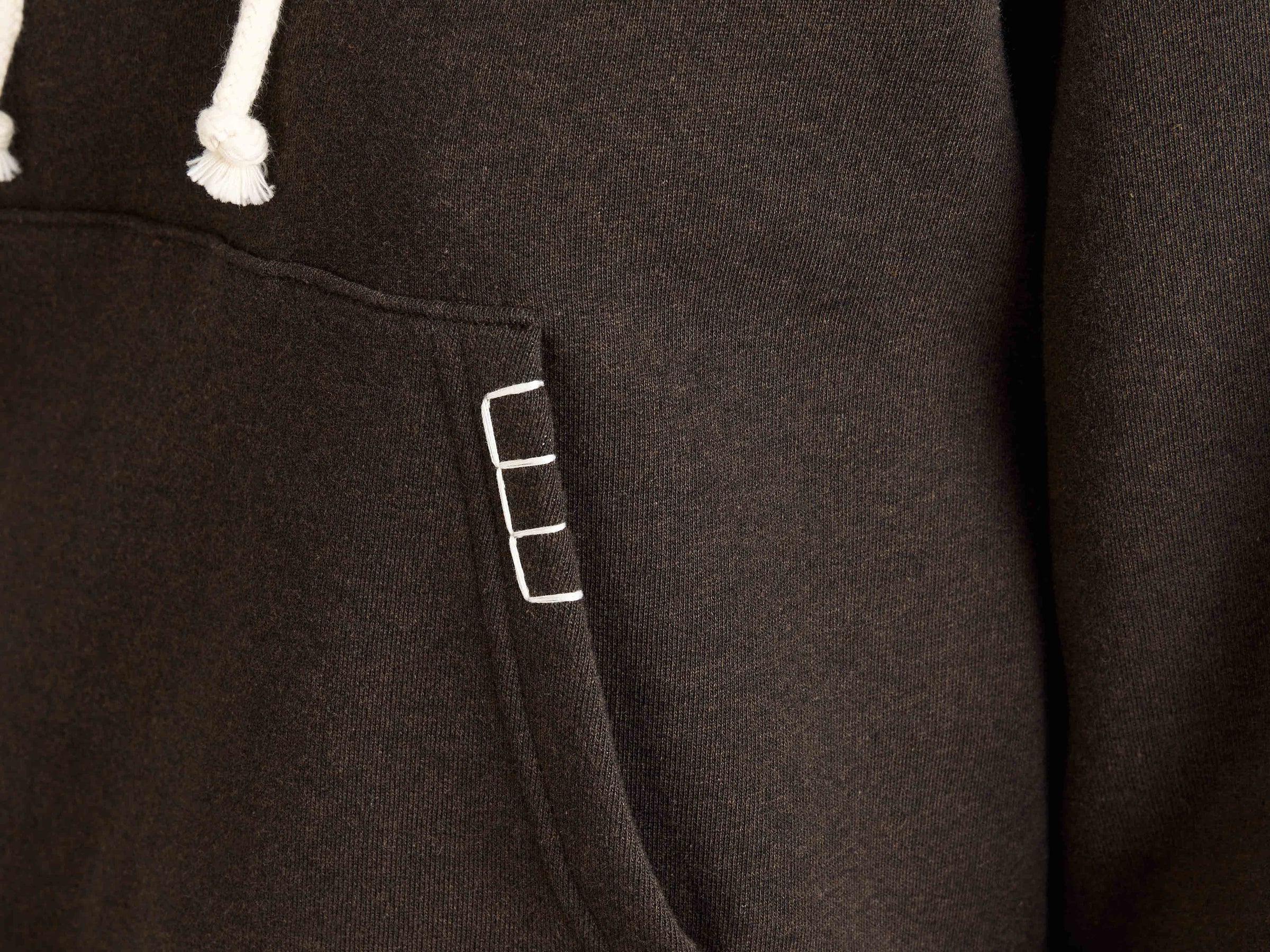 curved hem hoodie dark brown melange Model Detail 2