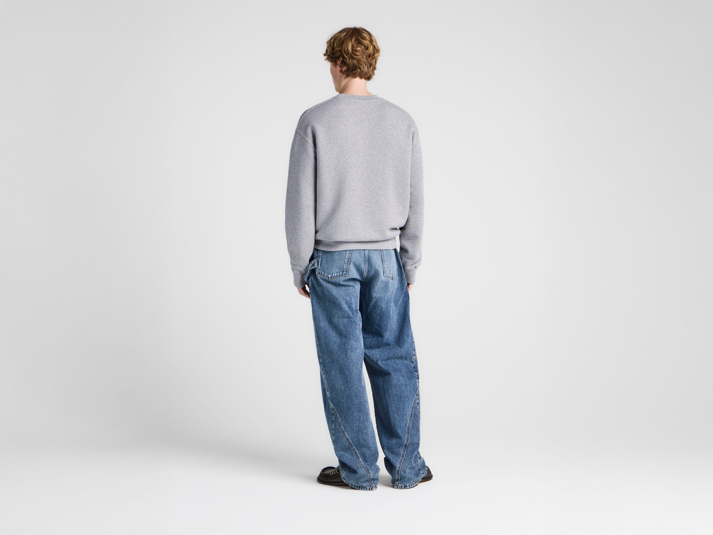 MENS RIBBON ANCHOR SWEATSHIRT IN MID GREY MELANGE