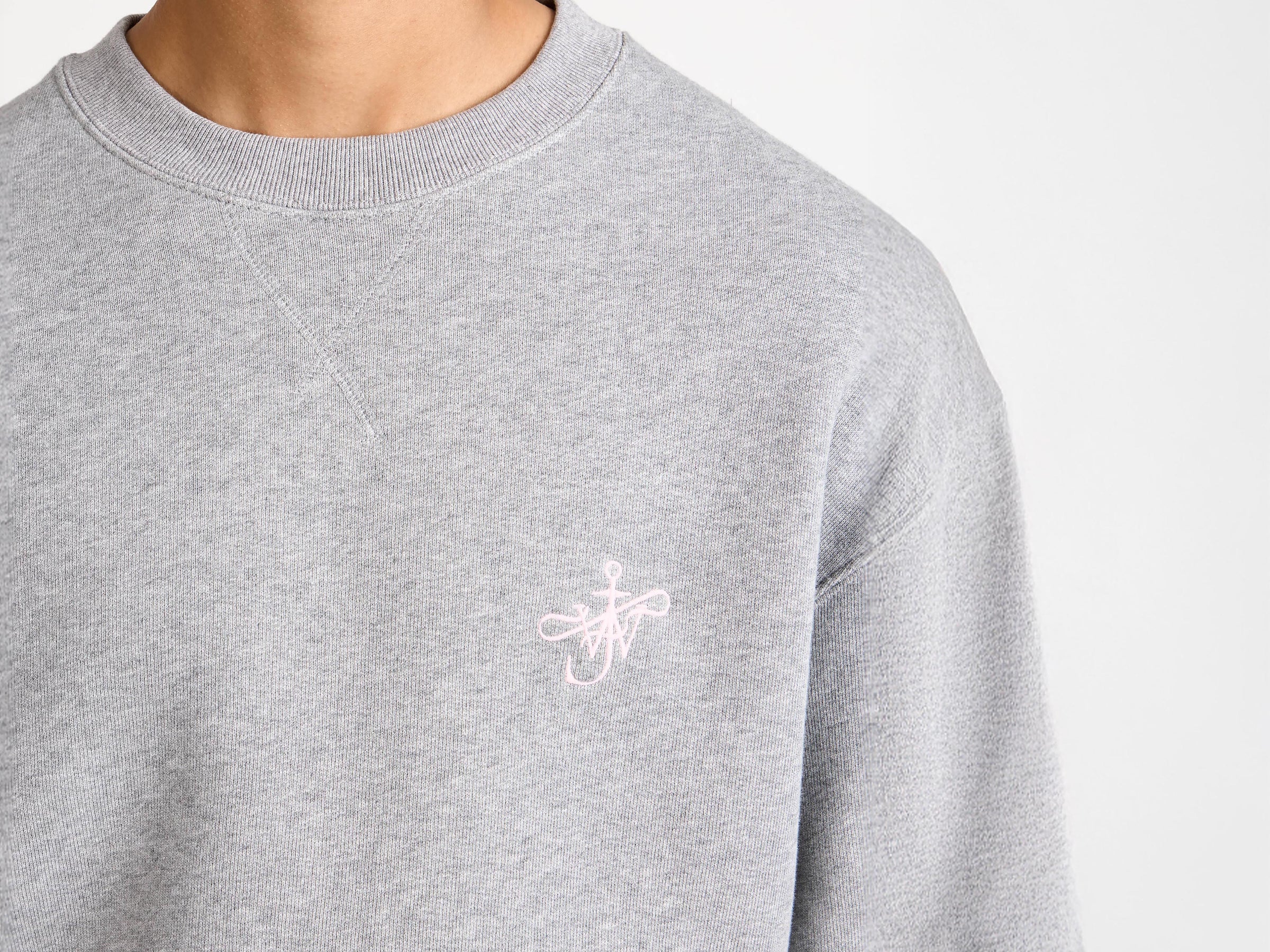 ribbon anchor sweatshirt mid grey melange Model Detail 4