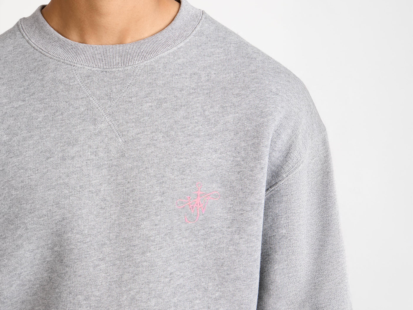 MENS RIBBON ANCHOR SWEATSHIRT IN MID GREY MELANGE
