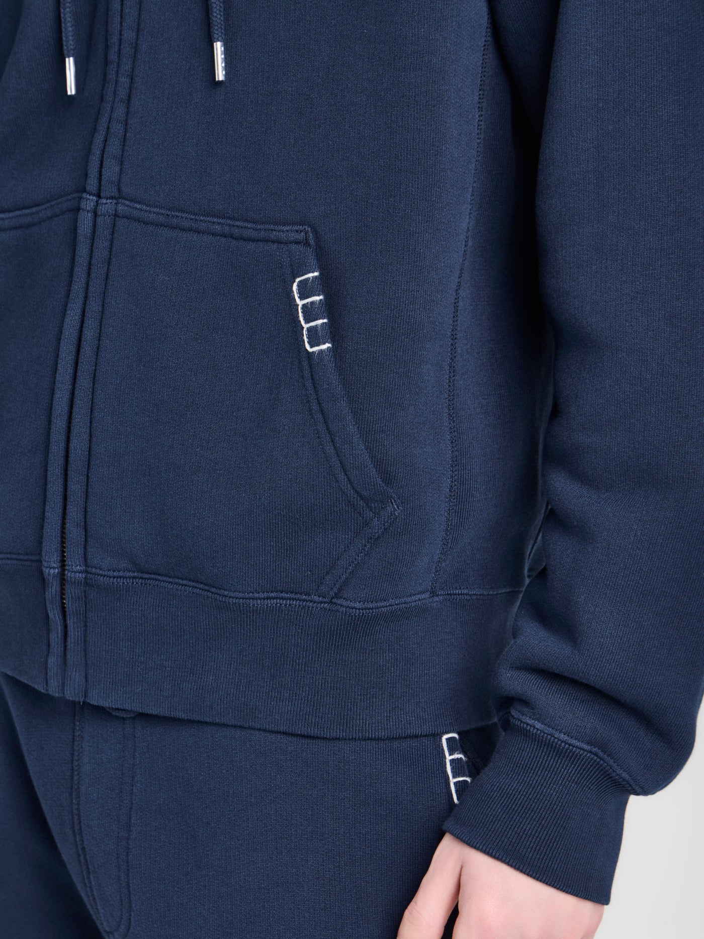 MENS FRONT ZIP HOODIE IN NAVY