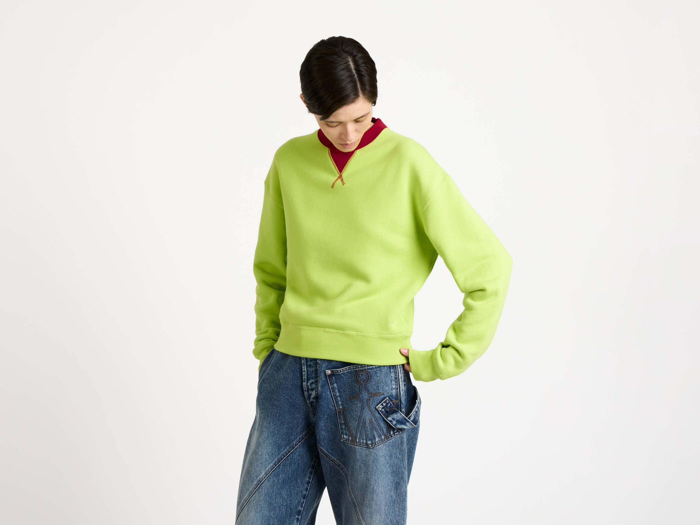 CONTRAST COLLAR SWEATSHIRT IN LIME & RED