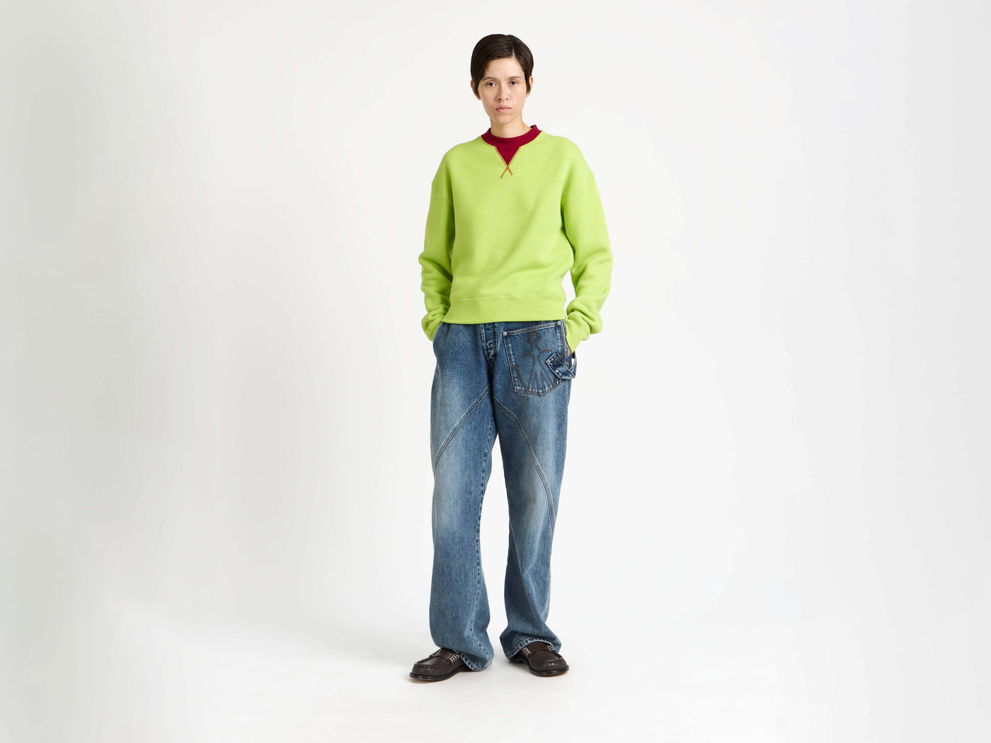 contrast collar sweatshirt lime red Model Front 5