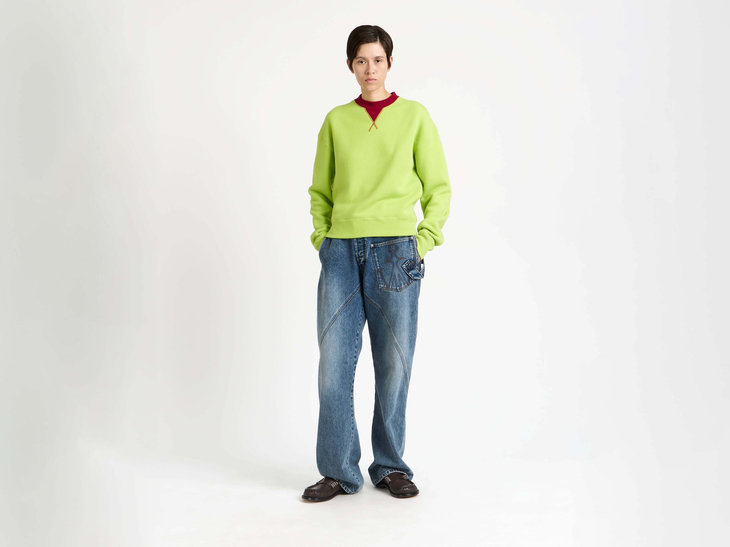 contrast collar sweatshirt lime red Model Front 5