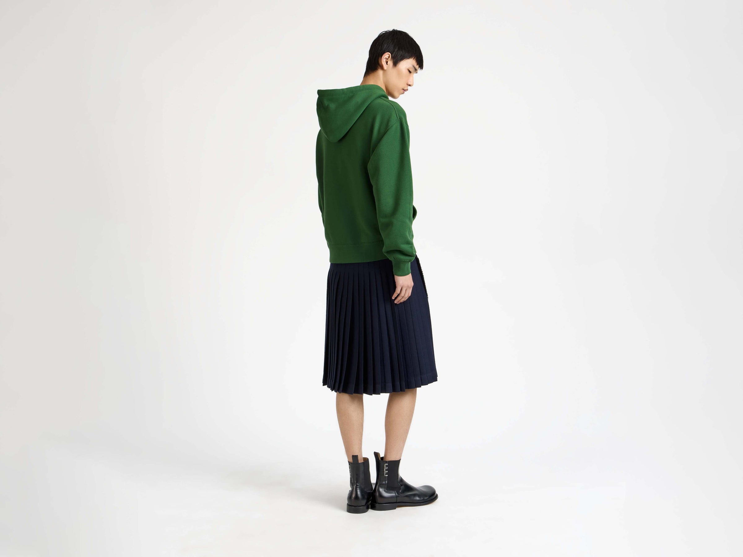 zip front print hoodie green Model Back 2