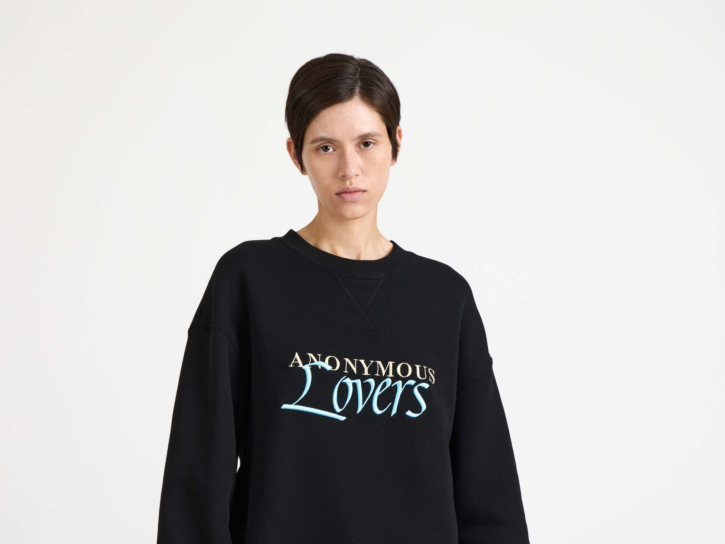 anonymous lovers sweatshirt washed black Model Detail 3