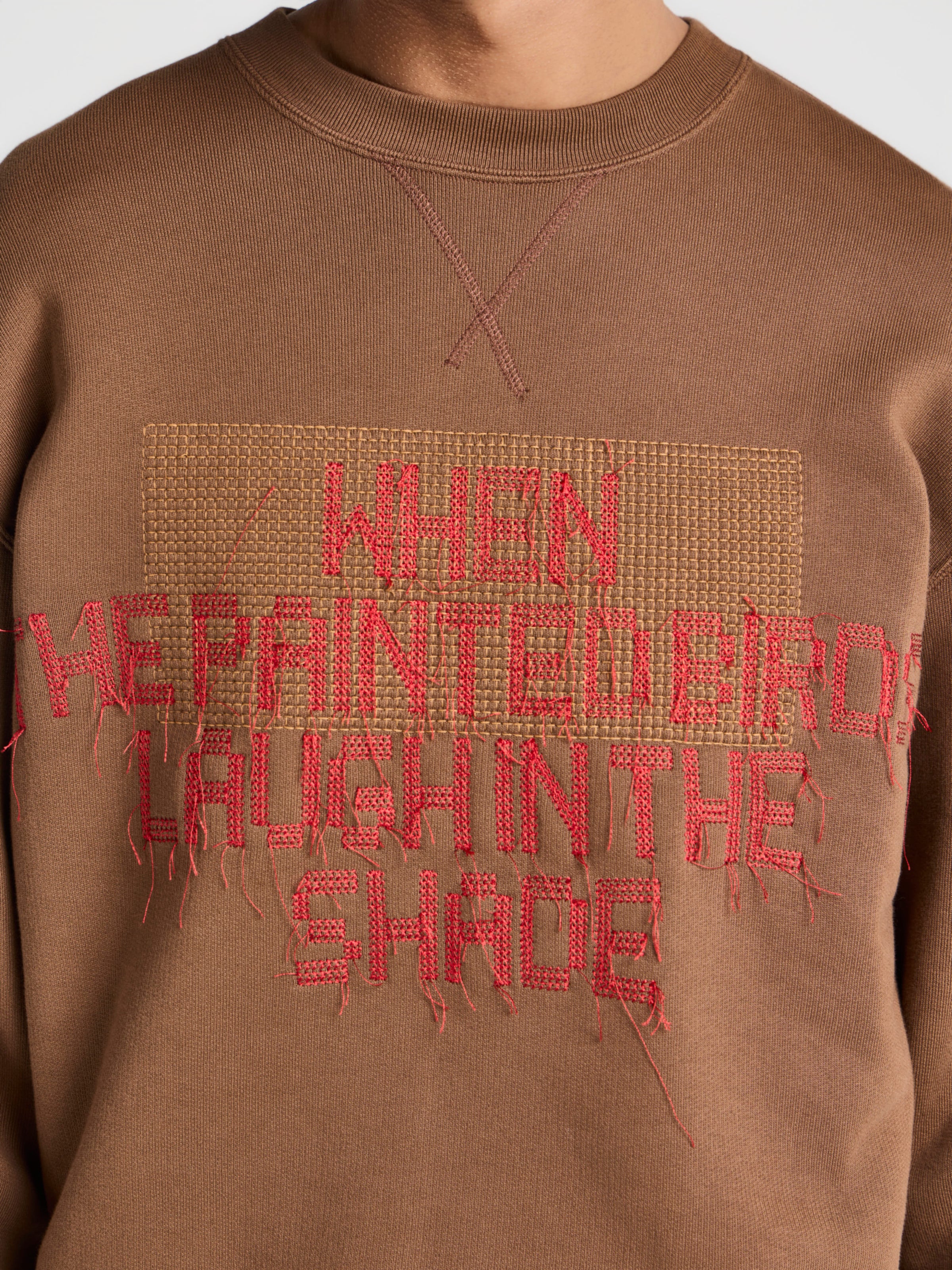 MENS PAINTED BIRDS SWEATSHIRT IN WALNUT