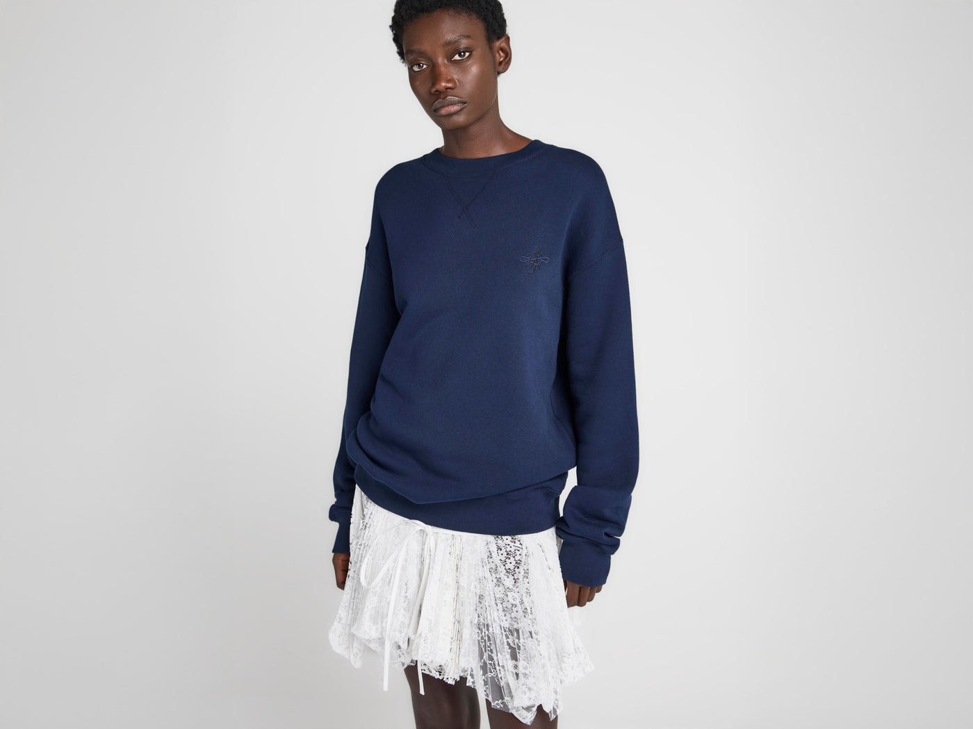 WOMENS RIBBON ANCHOR SWEATSHIRT IN NAVY