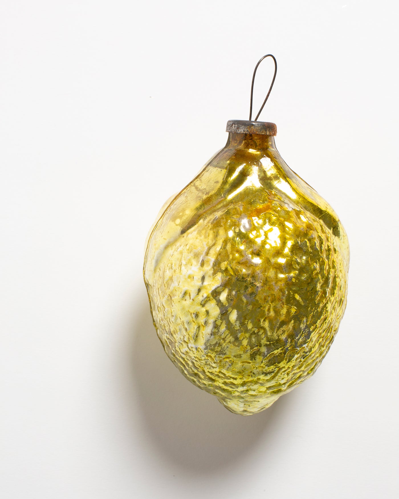 LARGE VINTAGE CHRISTMAS ORNAMENT IN MULTICOLOUR