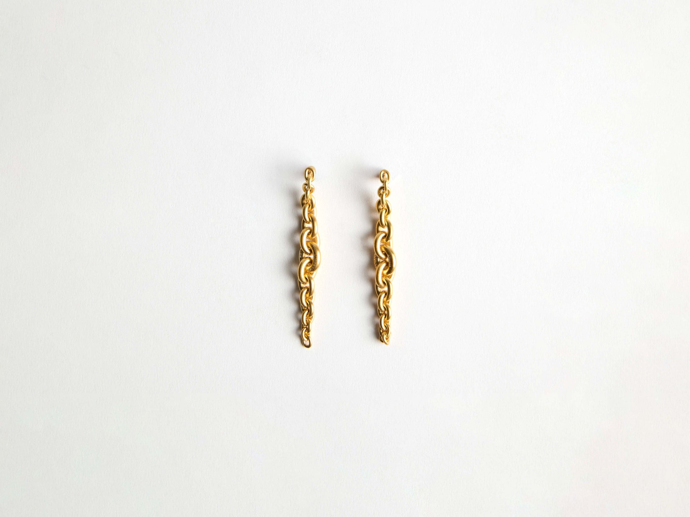 chain earrings gold Product Front 1