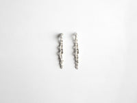 chain earrings white Product Back 1