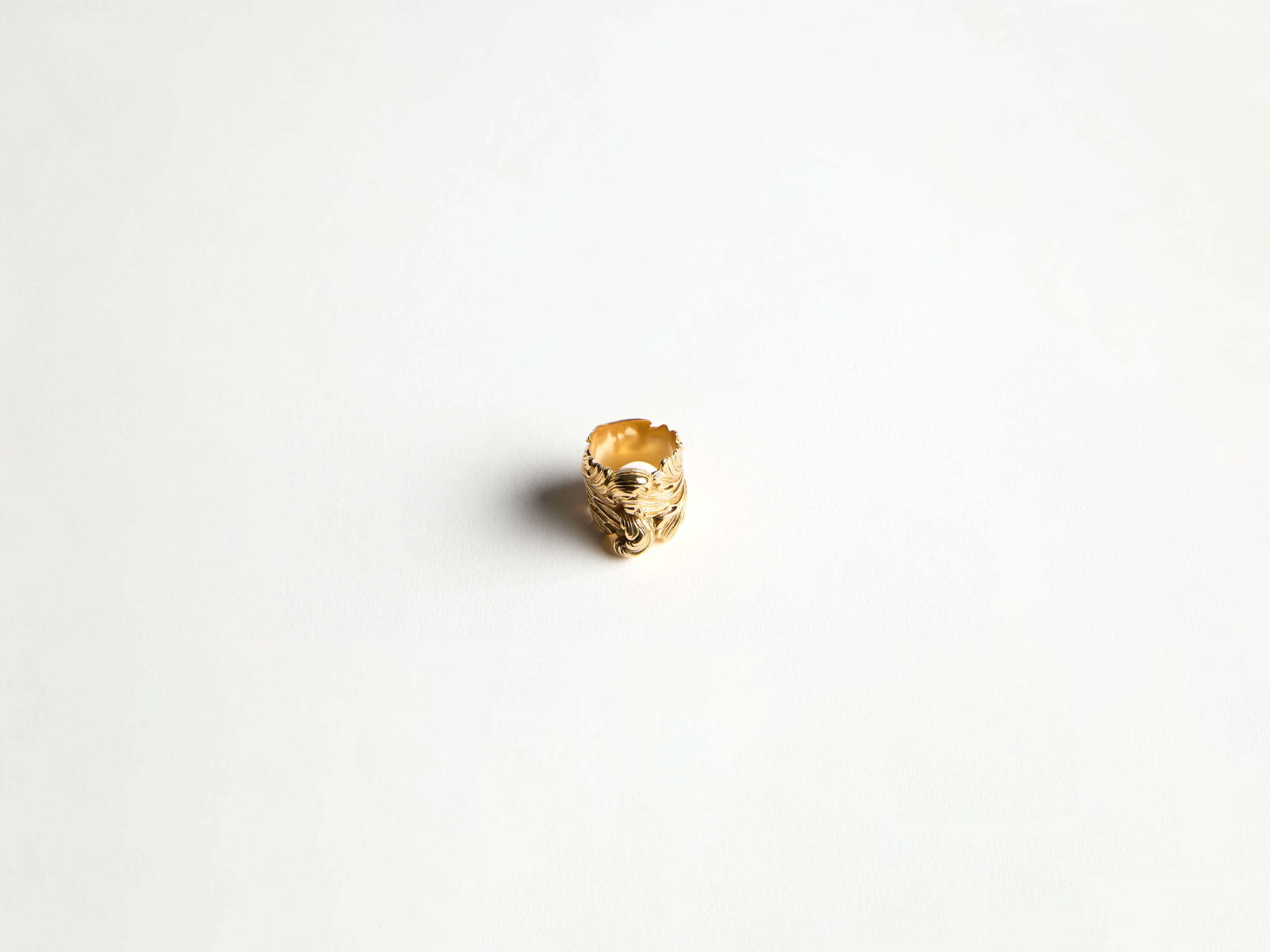 BAROQUE CASTED RING IN 18KT YELLOW GOLD in GOLD JY0275OT008912050