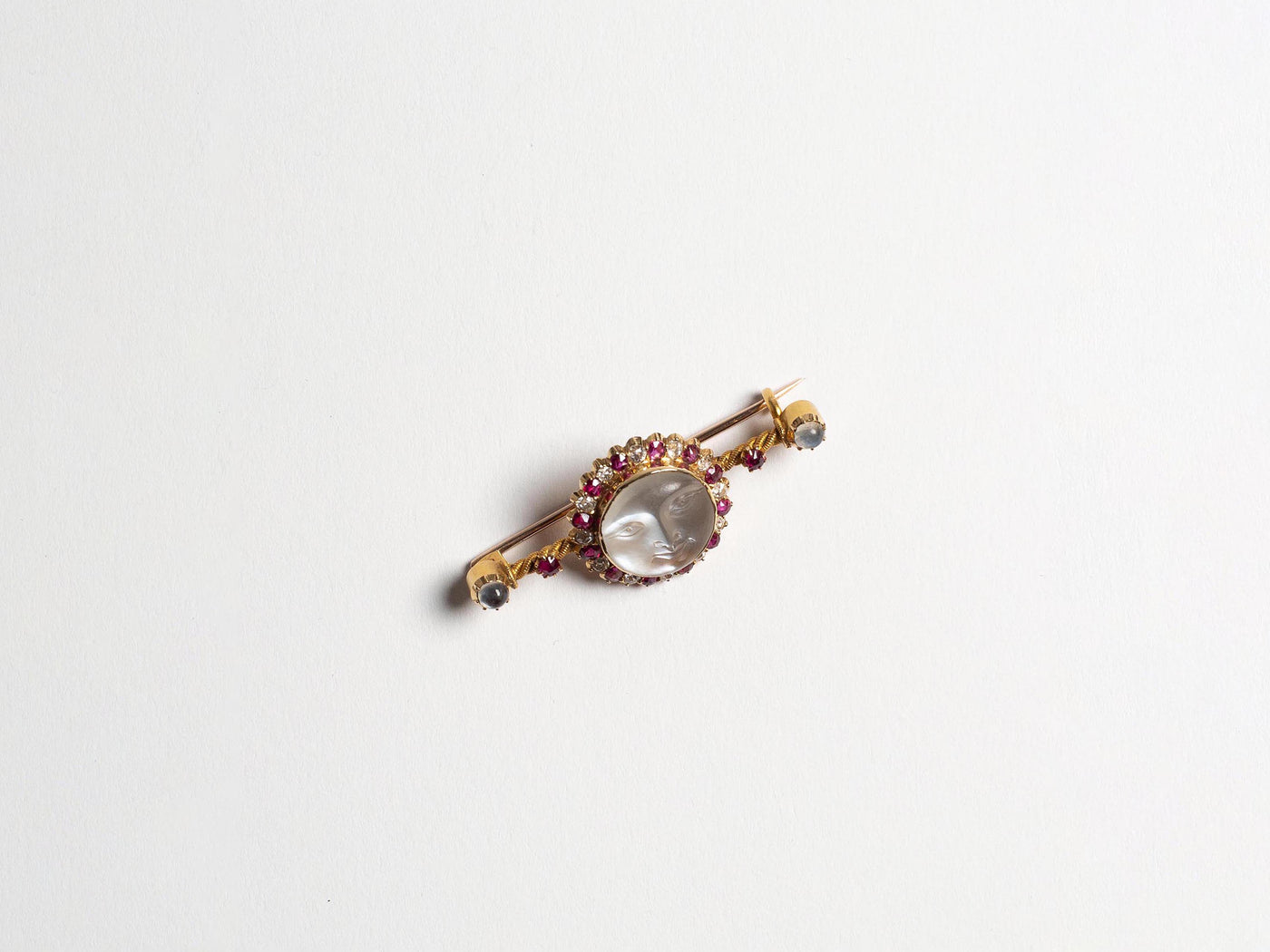 MOONFACE BROOCH IN 15kt GOLD