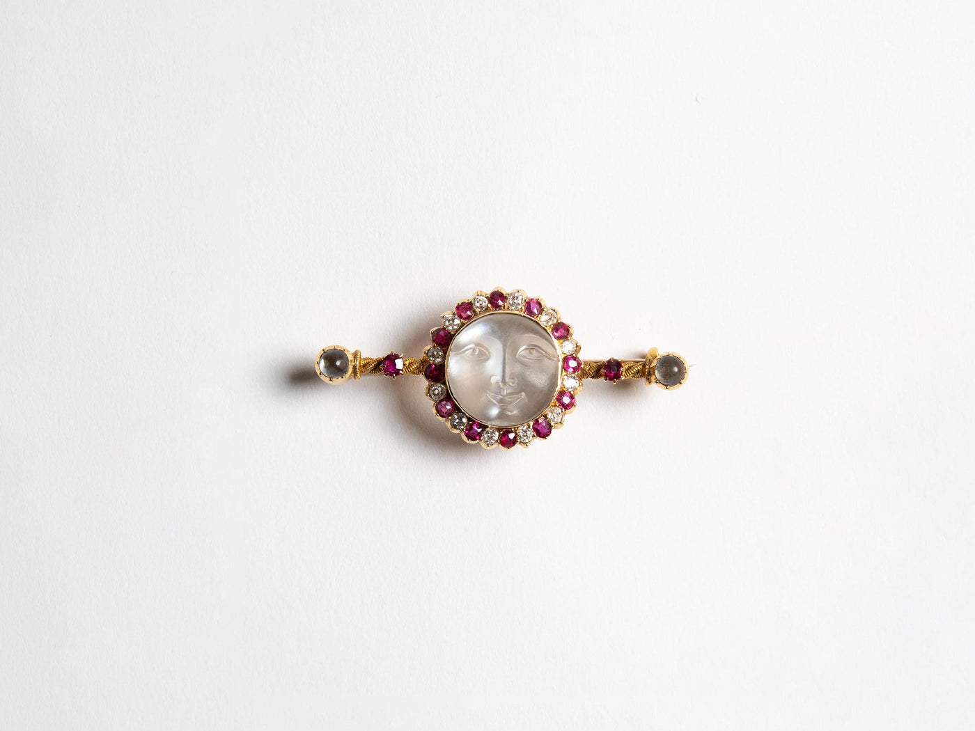 MOONFACE BROOCH IN 15kt GOLD