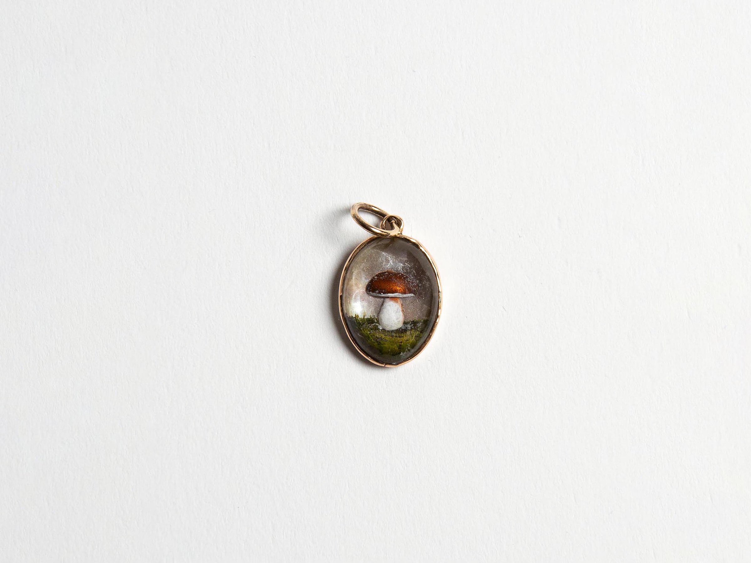 MUSHROOM PENDANT IN 14kt GOLD