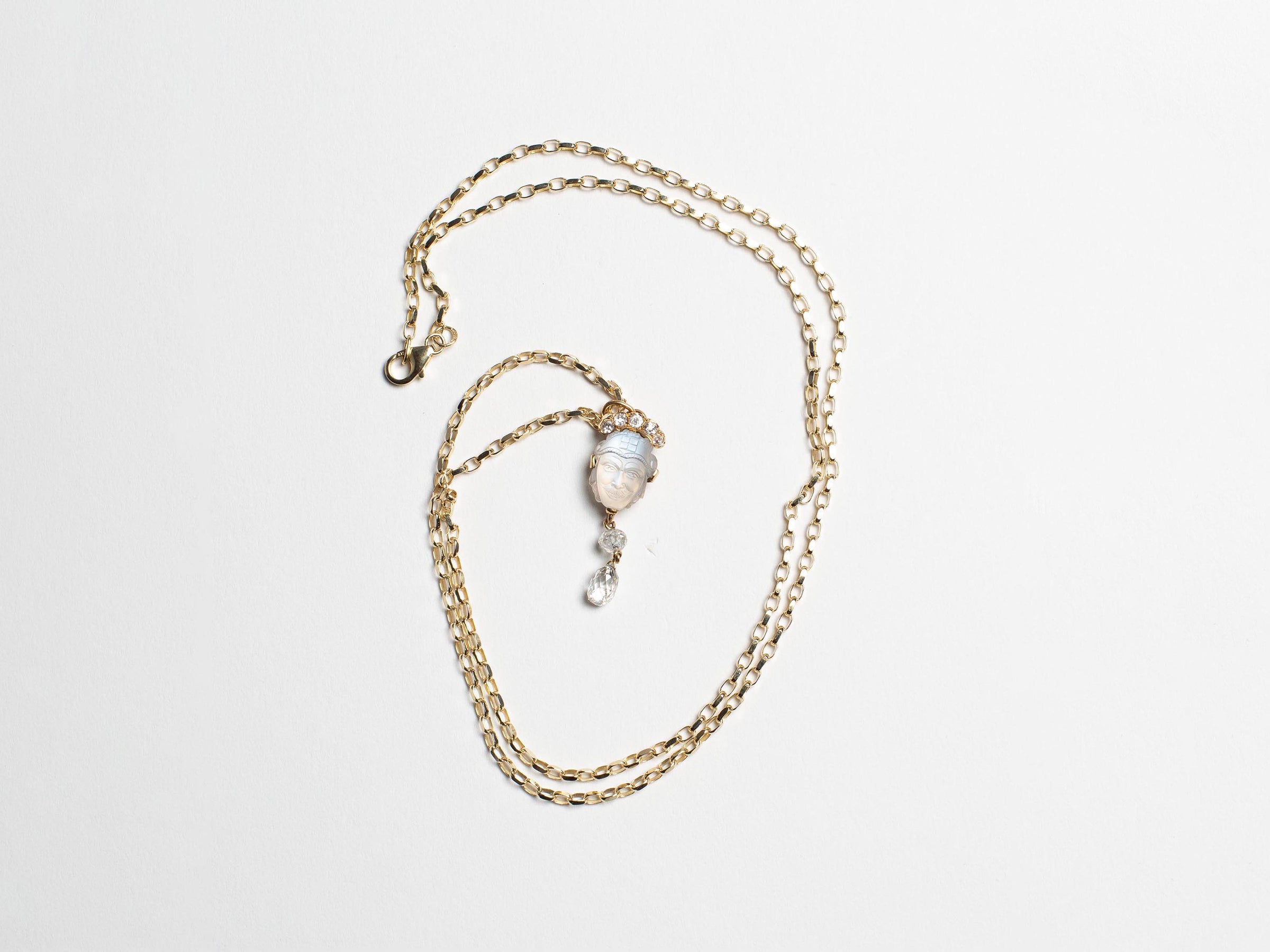 MOONSTONE DIAMOND PENDANT IN 18kt GOLD