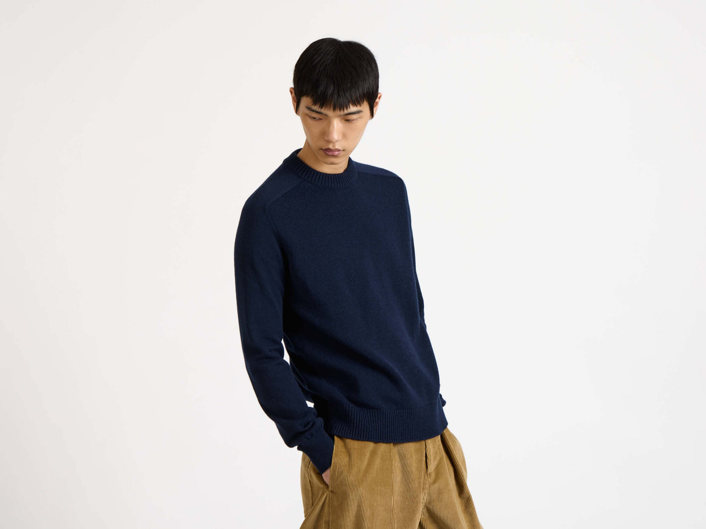 raglan jumper navy Model Detail 1