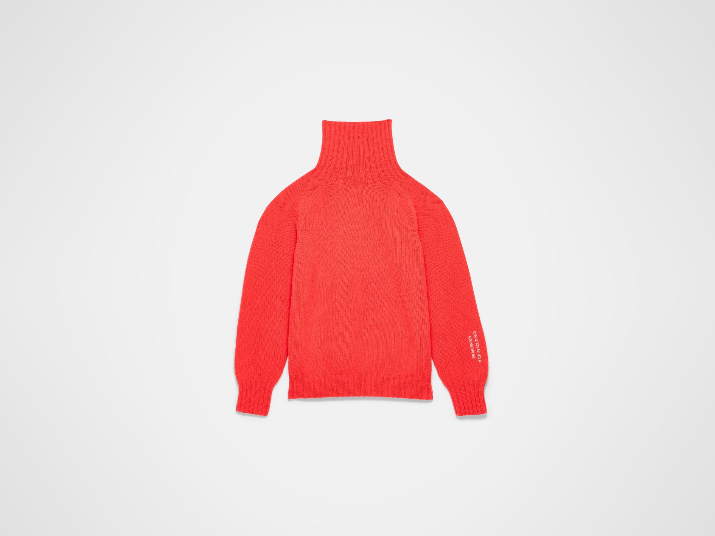 TURTLENECK JUMPER IN NEON ORANGE