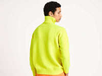 turtle neck jumper neon yellow Model Detail 1