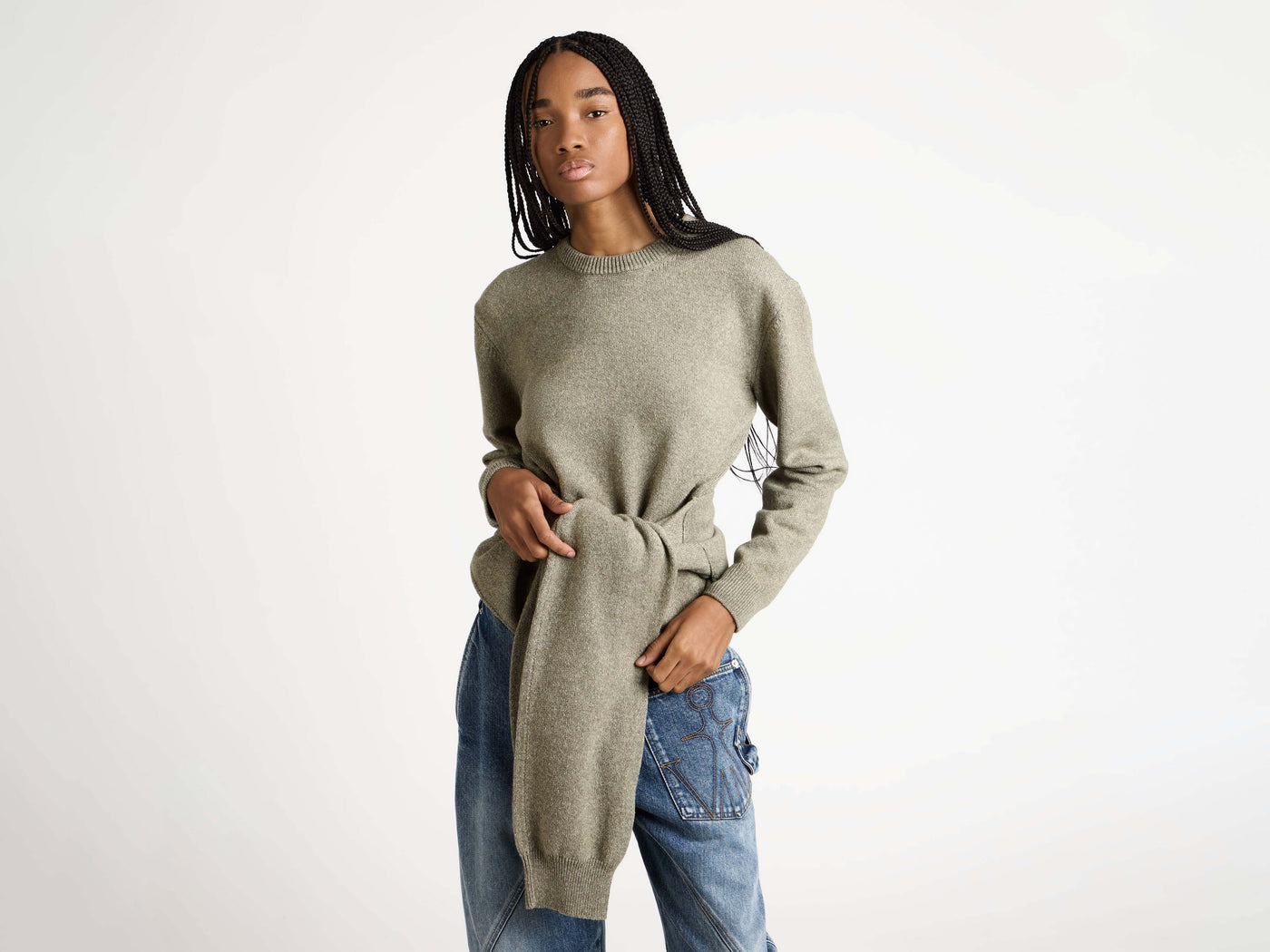 waist tie jumper sage Model Back 3