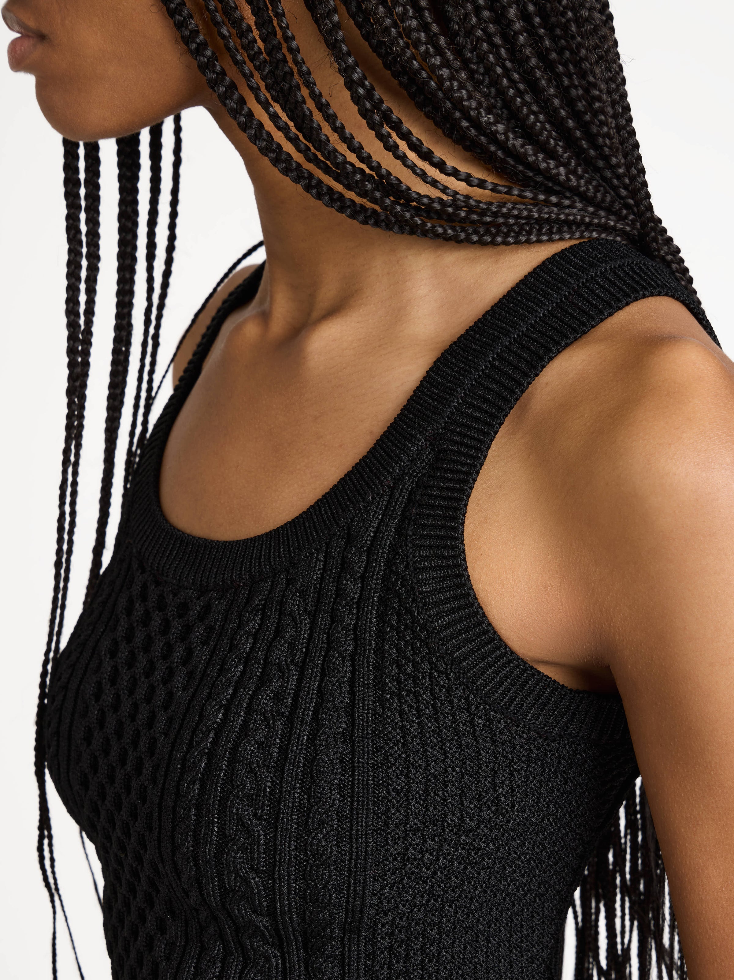 CABLE-KNIT TANK TOP IN BLACK