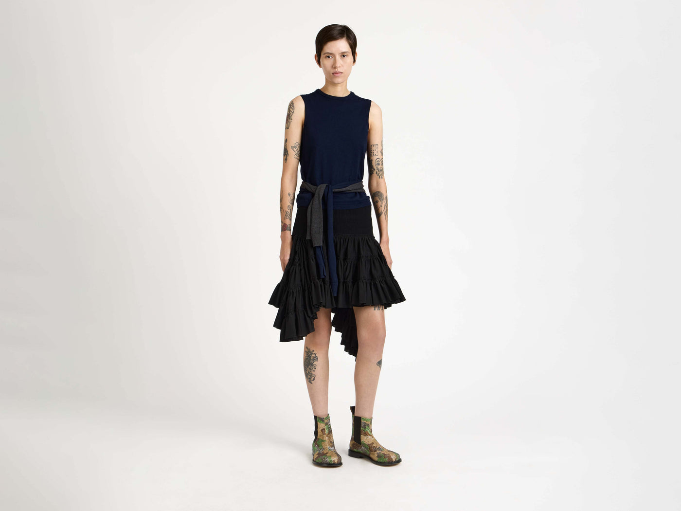 waist tie tank top navy Model Front 8