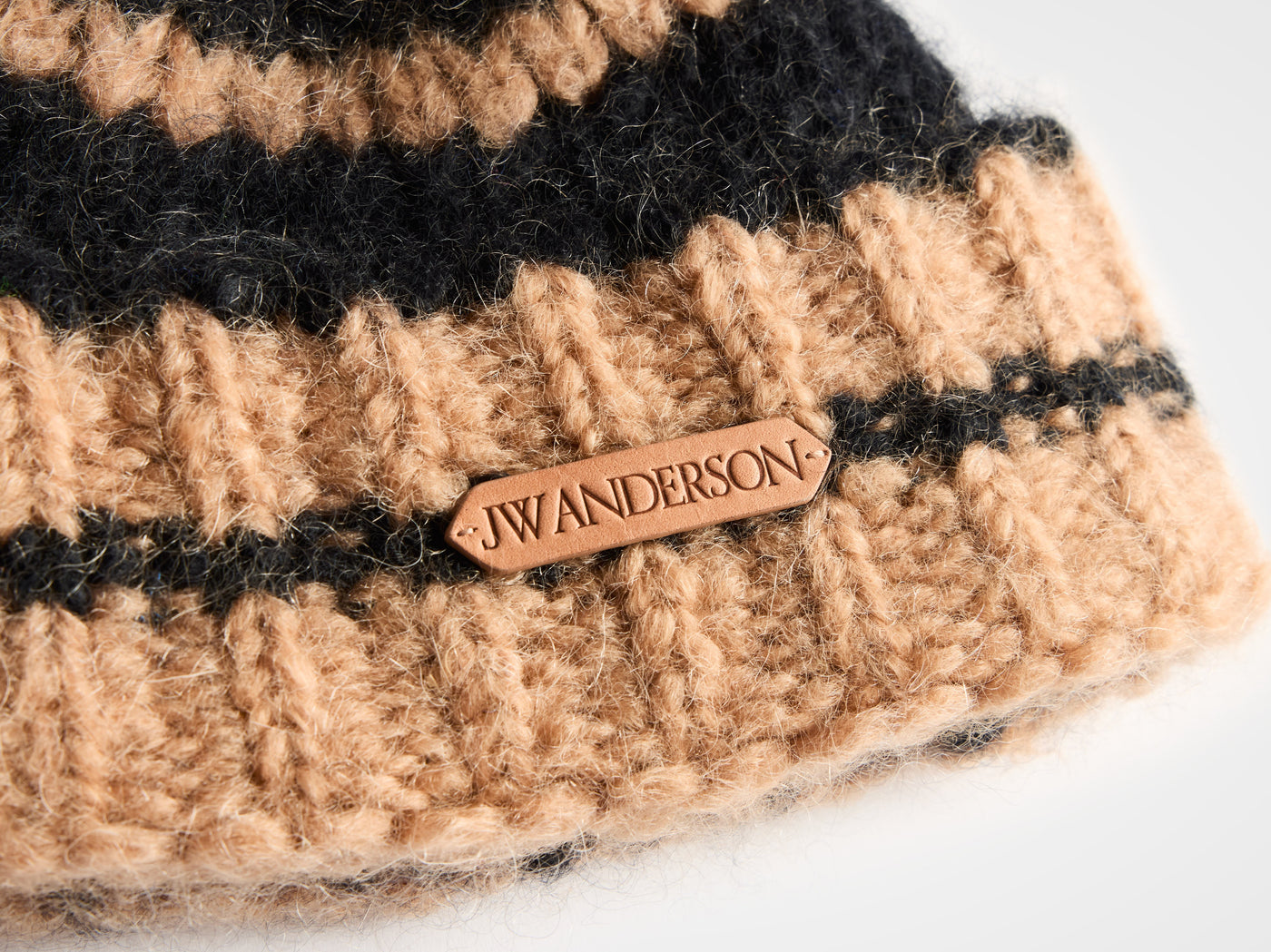 stripe beanie black Product Detail 3