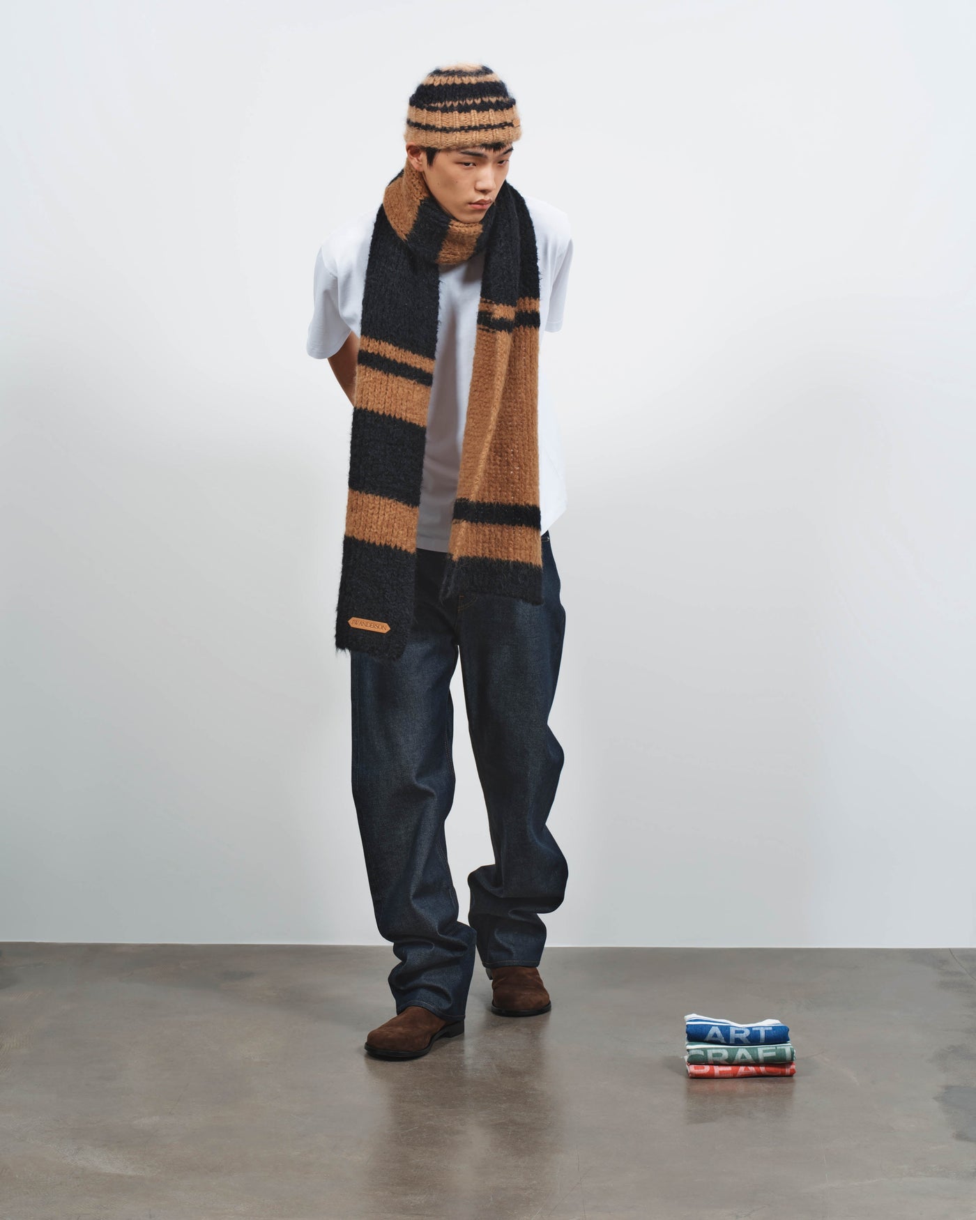 stripe scarf black Creative 5