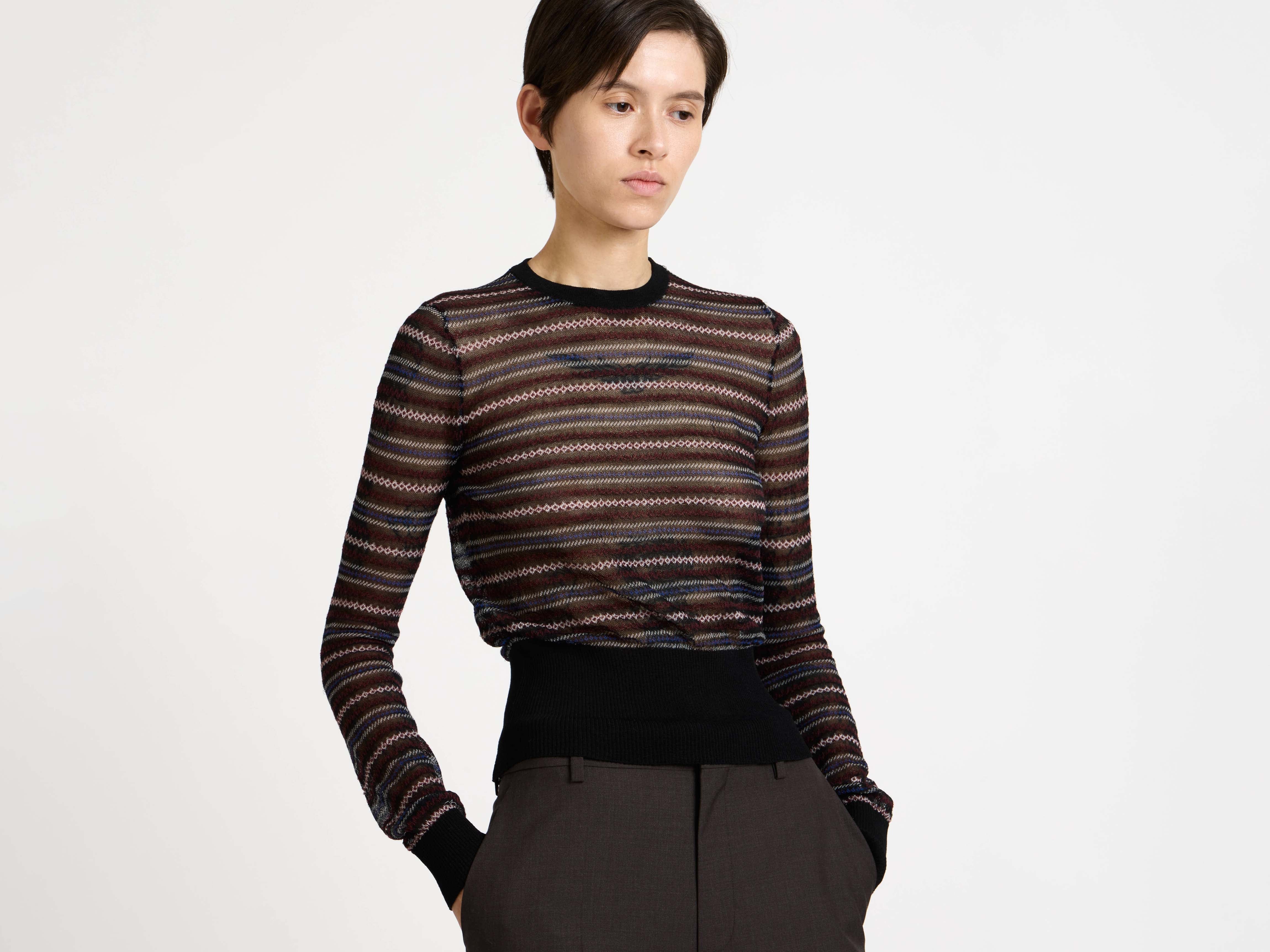 WOMENS LONG SLEEVE FAIRISLE TOP IN BLACK in BLACK