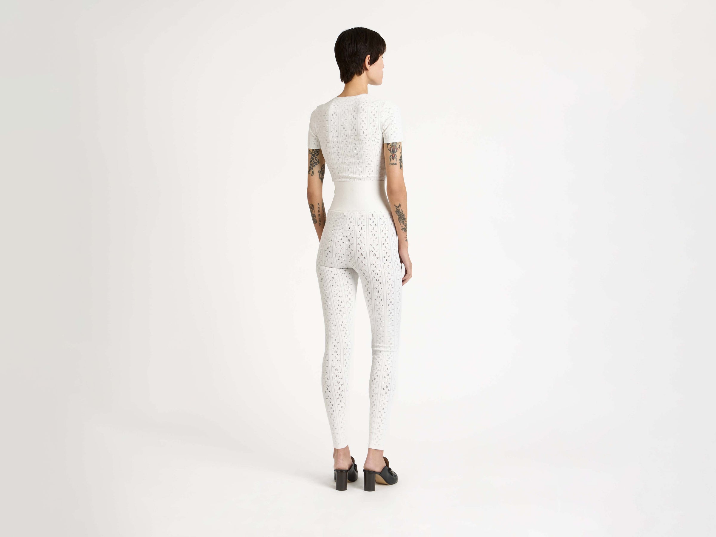 pointelle leggings off white Model Back 2