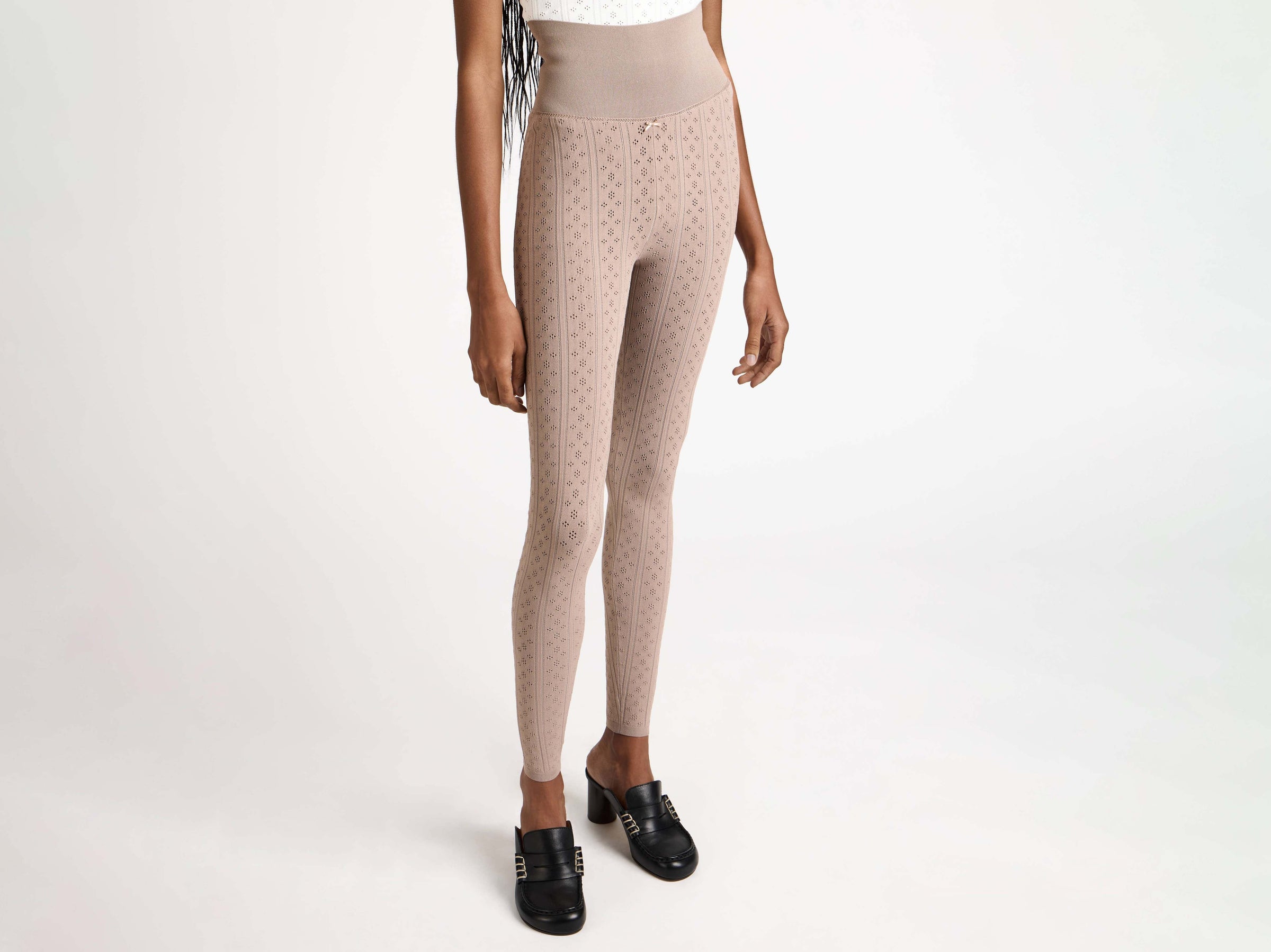 pointelle leggings taupe Model Detail 3