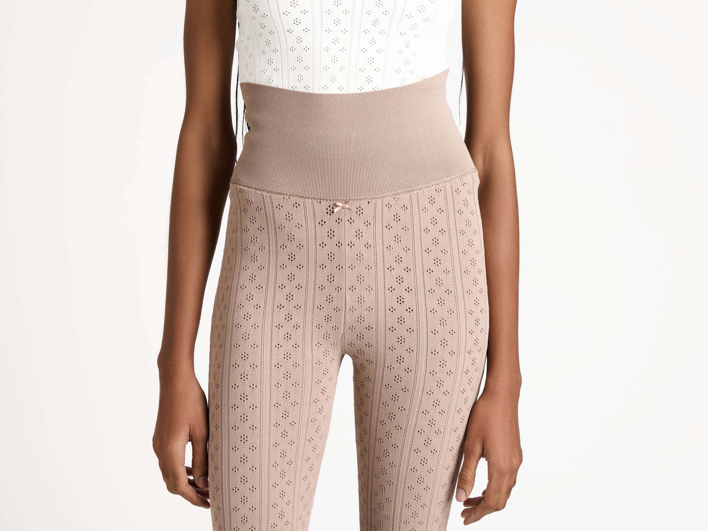 pointelle leggings taupe Model Detail 1