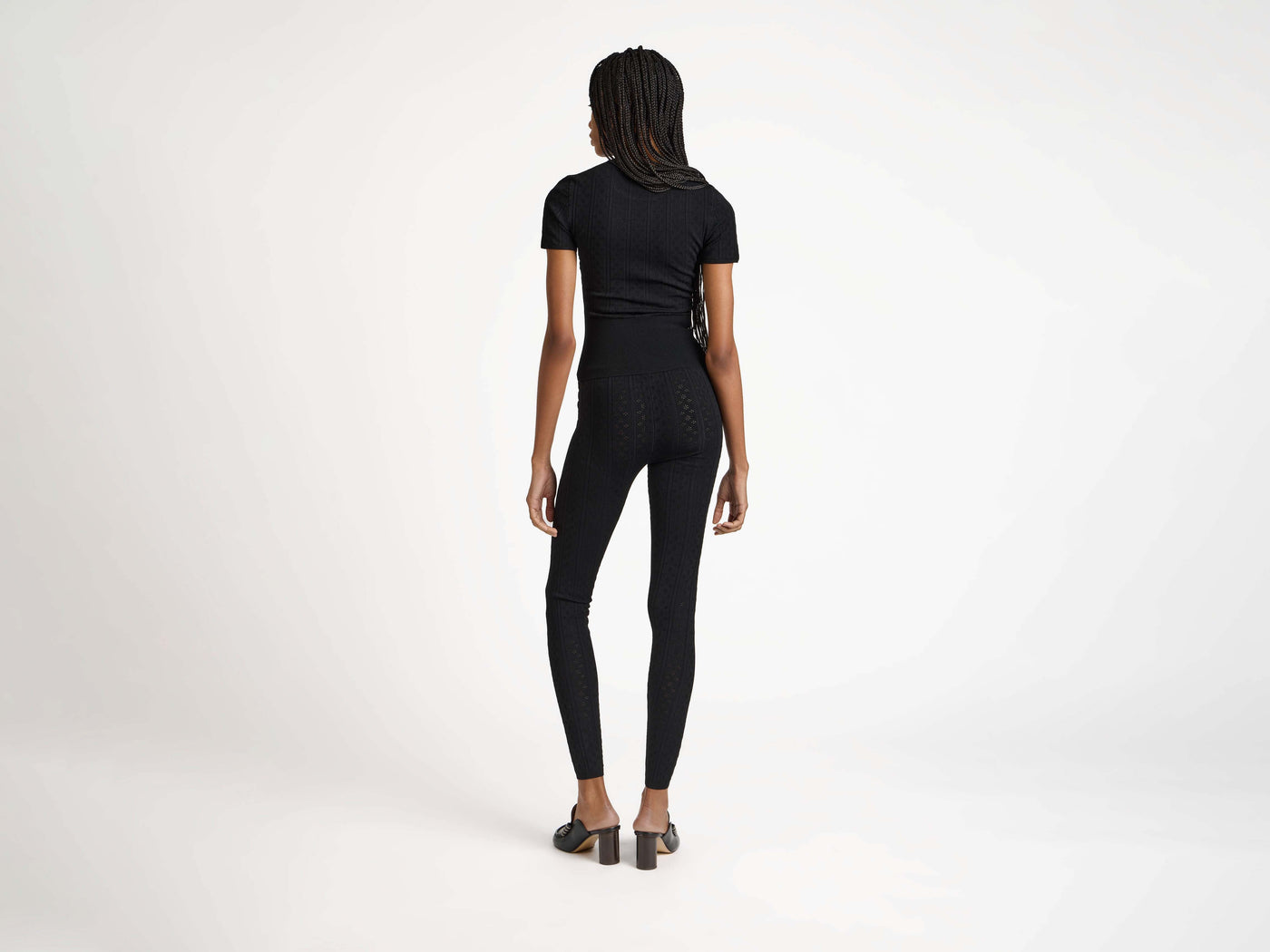 pointelle tee black Model Back 6