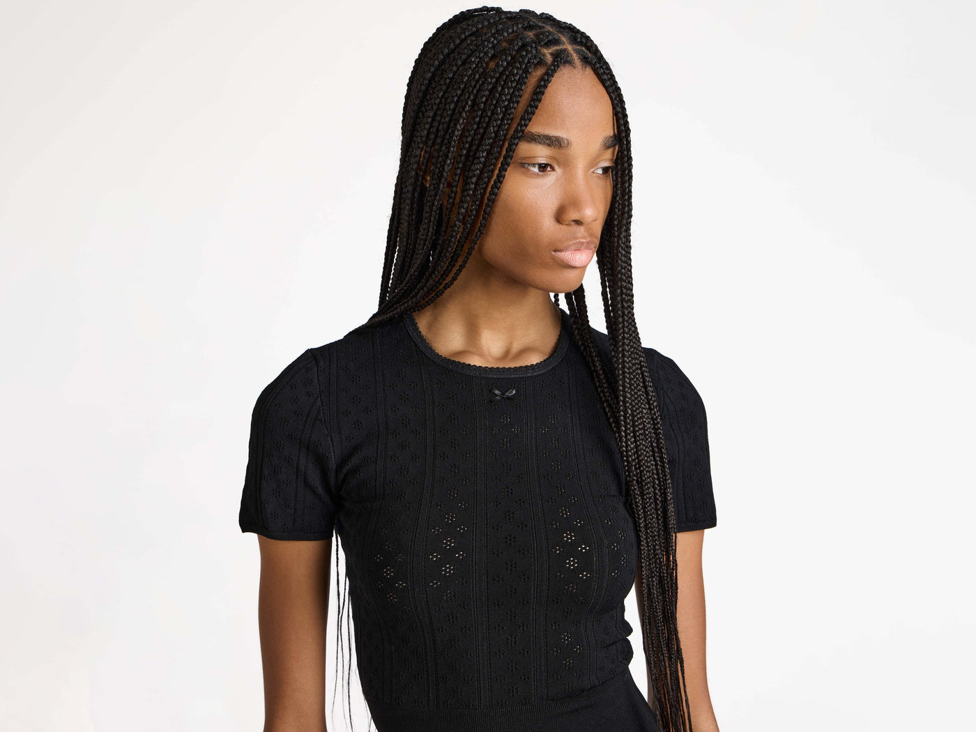 pointelle tee black Model Detail 3