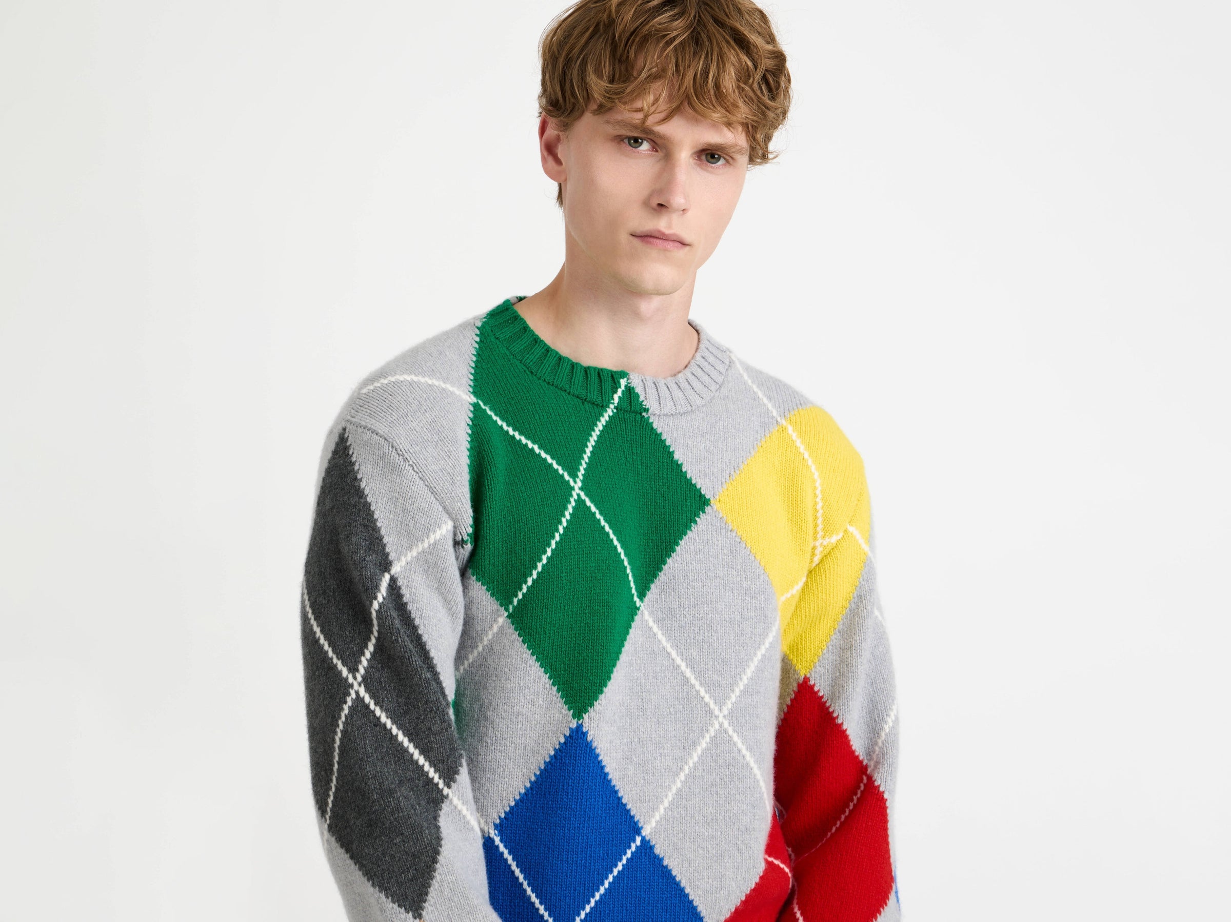 jwa x pringle crew neck jumper mid grey melange 1 Model Detail 5