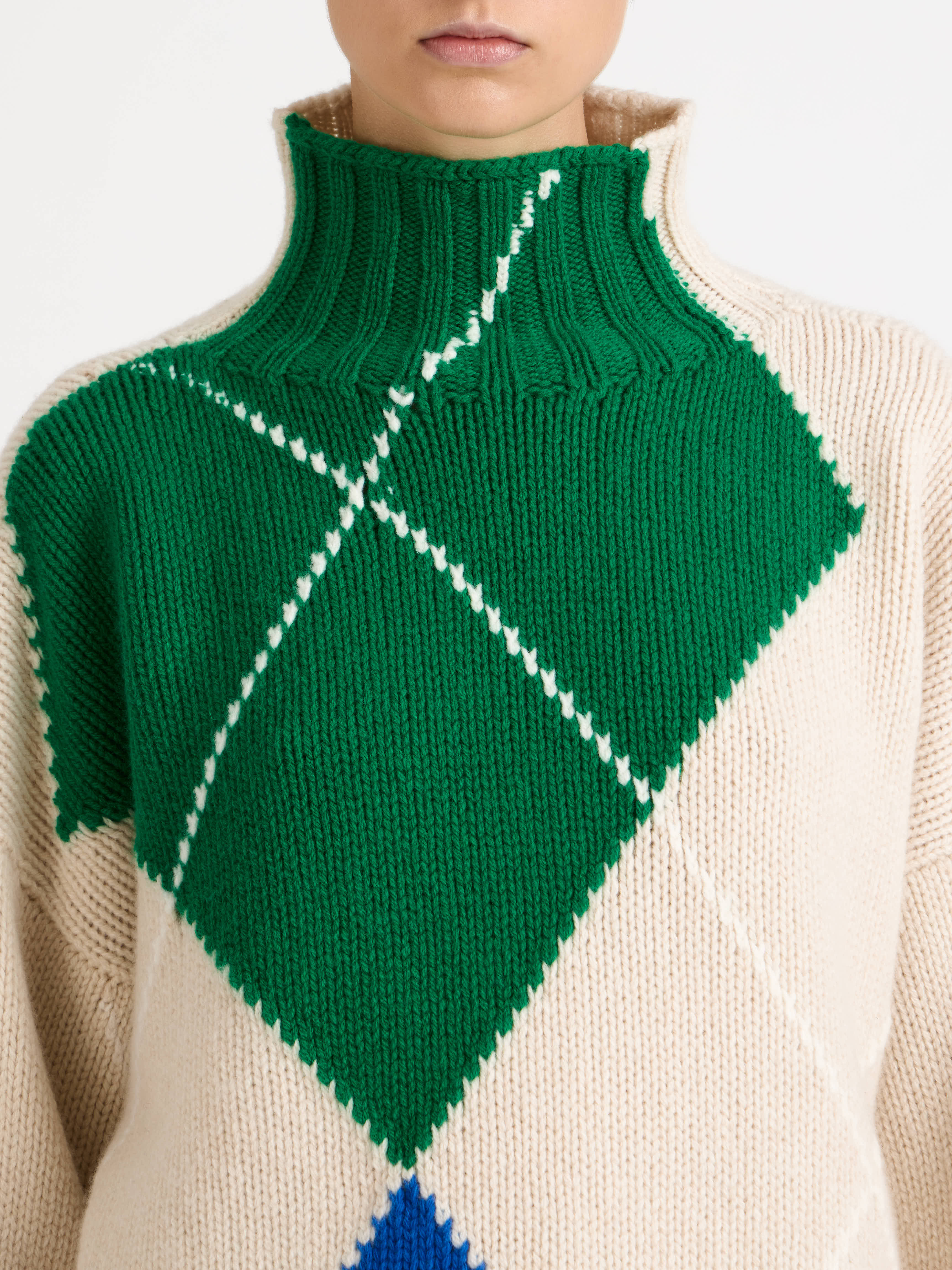 WOMENS JW ANDERSON X PRINGLE TURTLE-NECK ARGYLE JUMPER IN NATURAL
