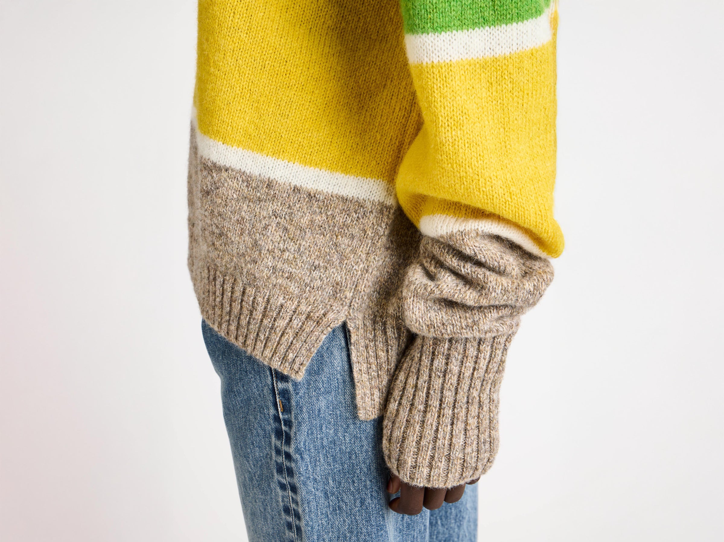 CONTRAST STRIPED CREW NECK JUMPER IN BEIGE MELANGE