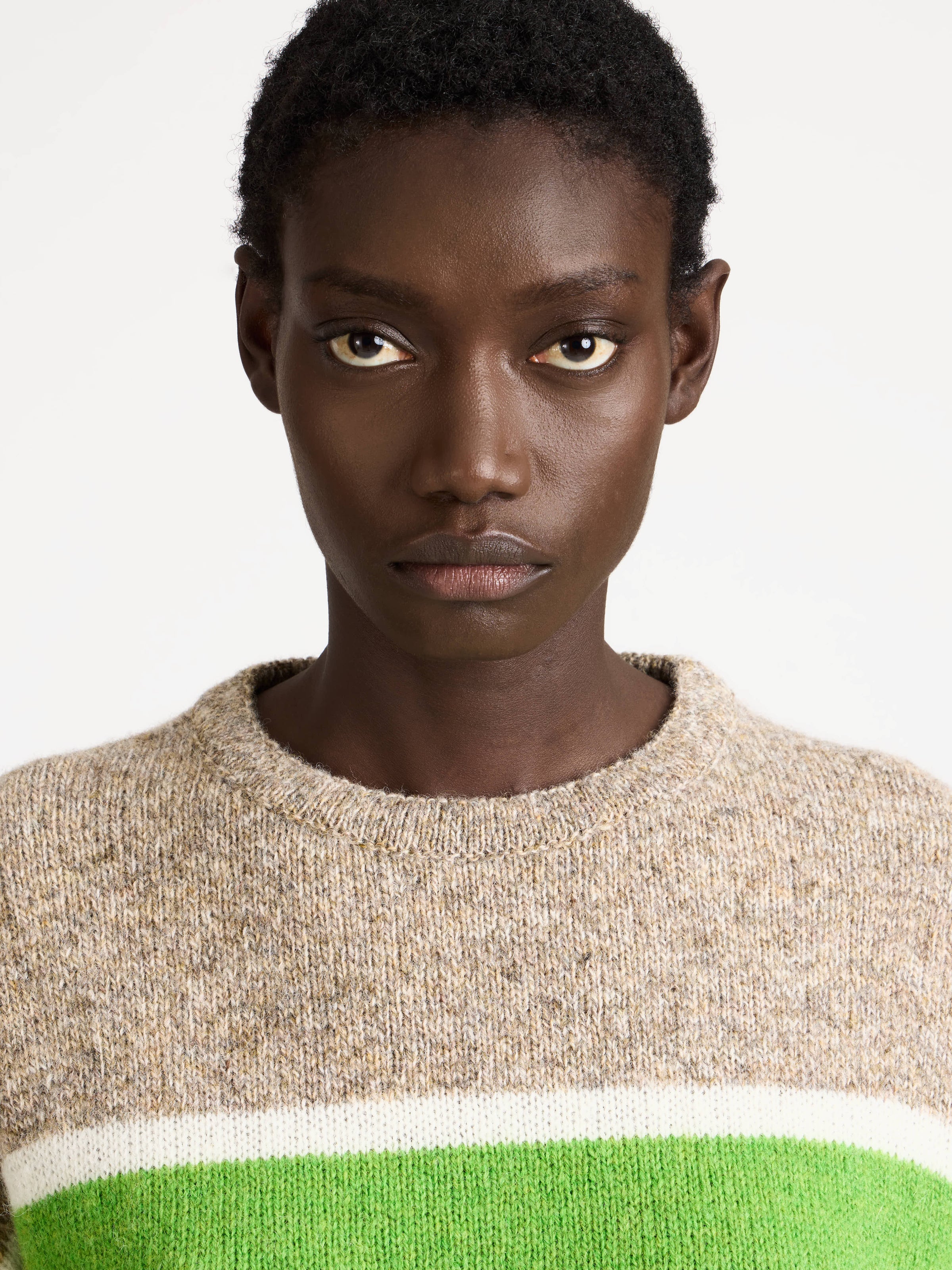 CONTRAST STRIPED CREW NECK JUMPER IN BEIGE MELANGE