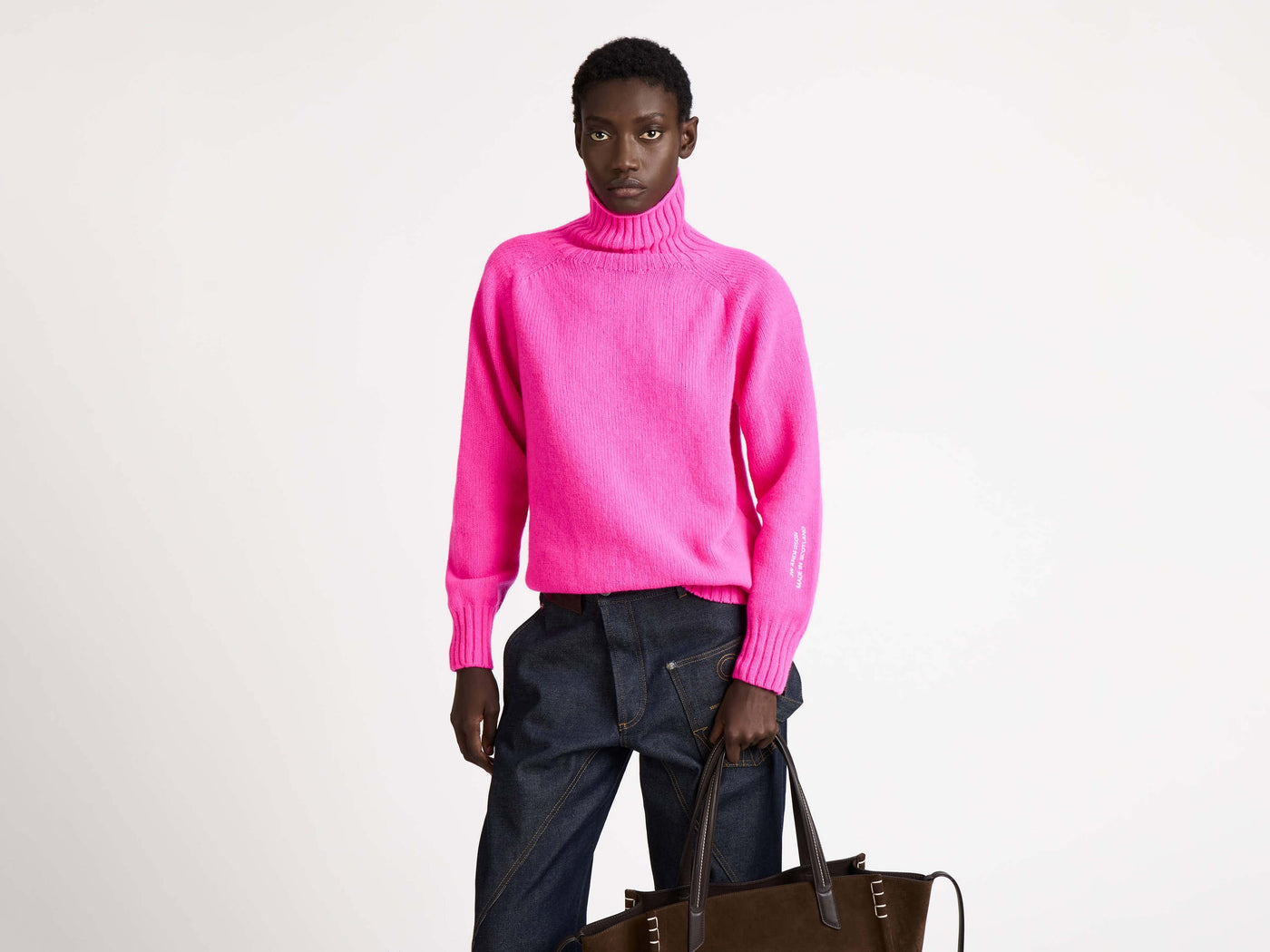 TURTLENECK JUMPER IN NEON PINK