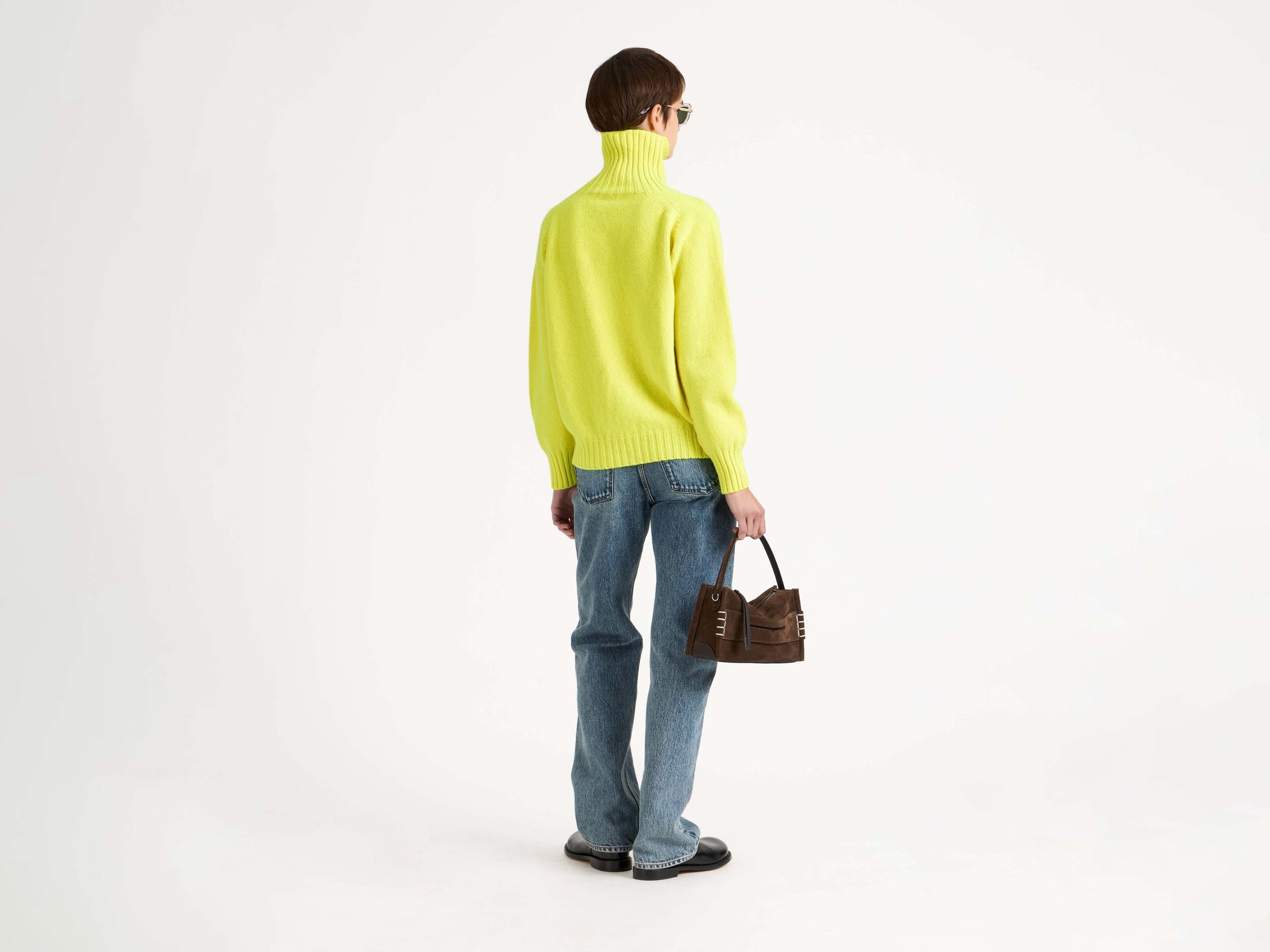 TURTLENECK JUMPER IN NEON YELLOW