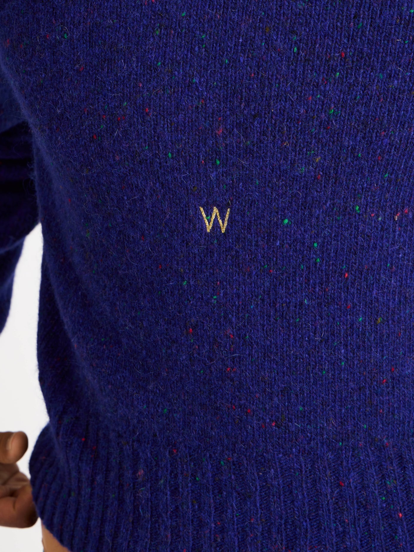sleeve embroidered crew neck jumper violet Model Detail 6