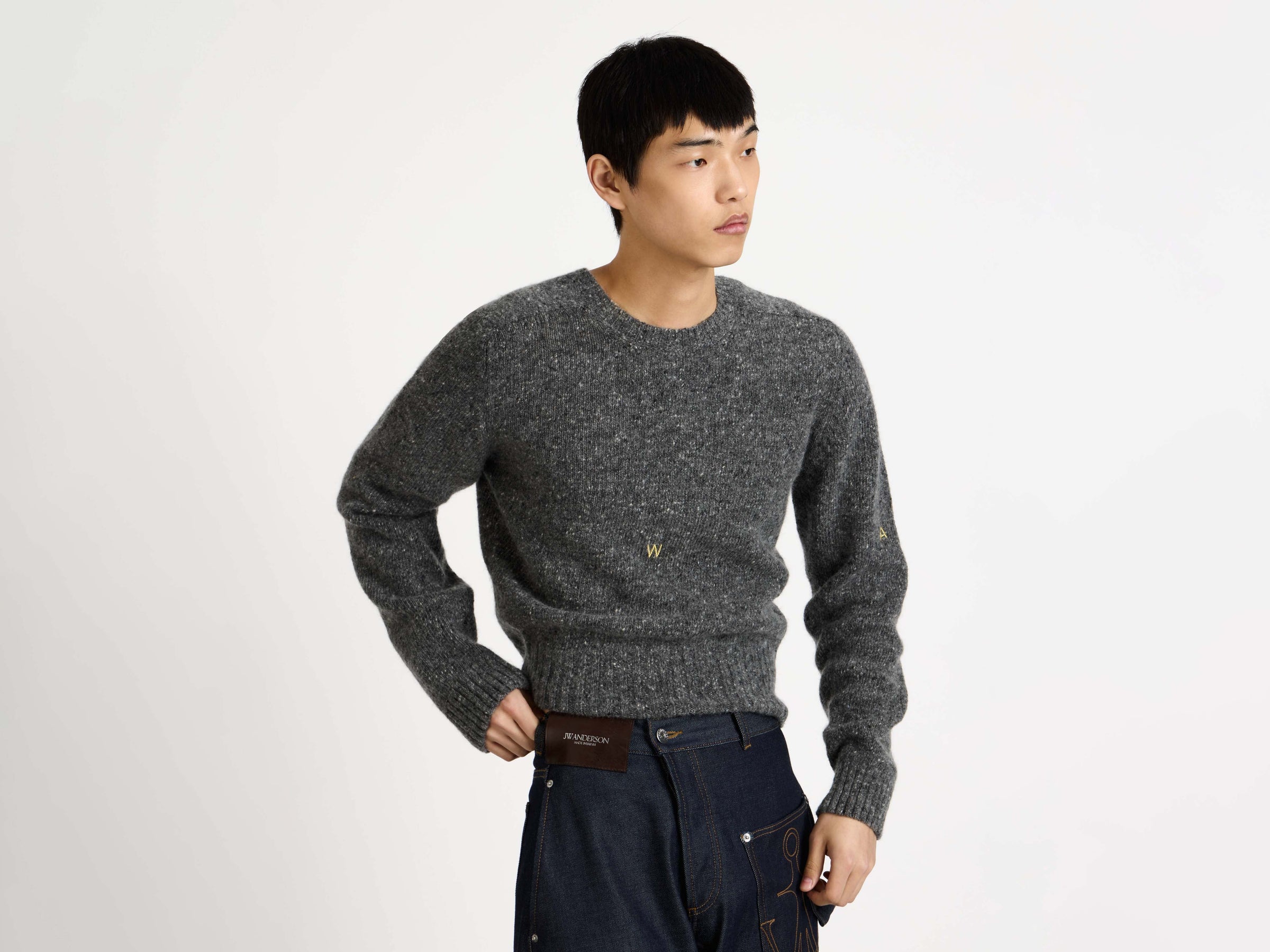 SLEEVE EMBROIDERED CREW NECK JUMPER IN CHARCOAL MELANGE