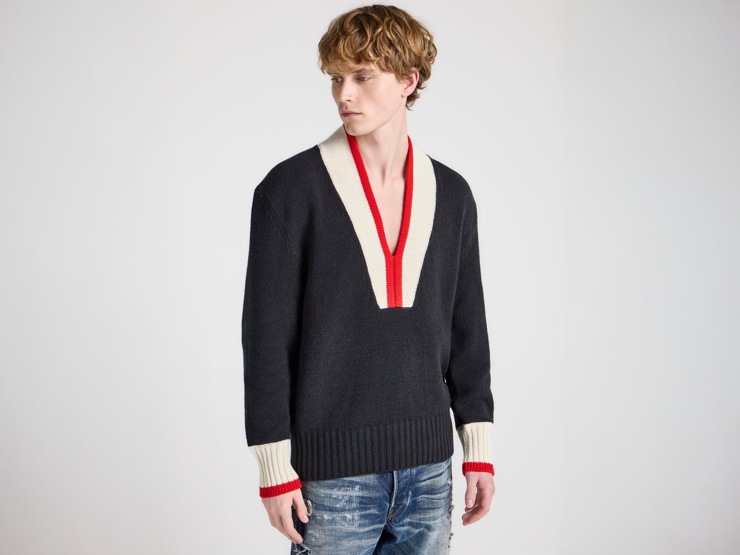 MENS CONTRAST TRIM JUMPER IN BLACK