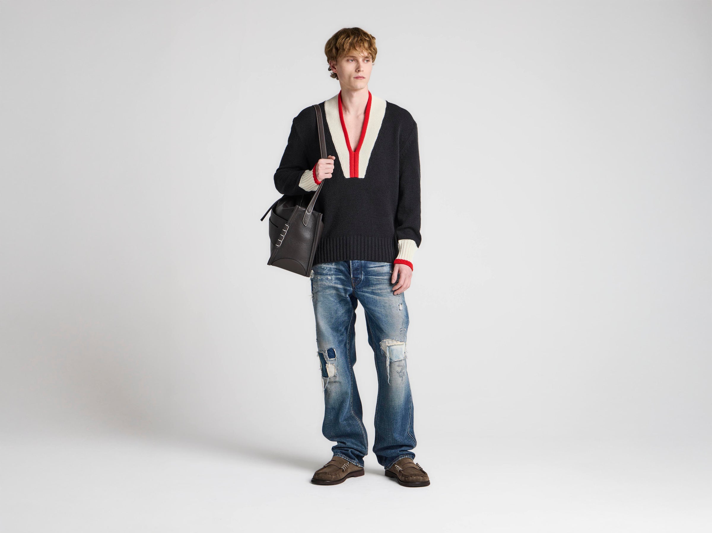 MENS CONTRAST TRIM JUMPER IN BLACK
