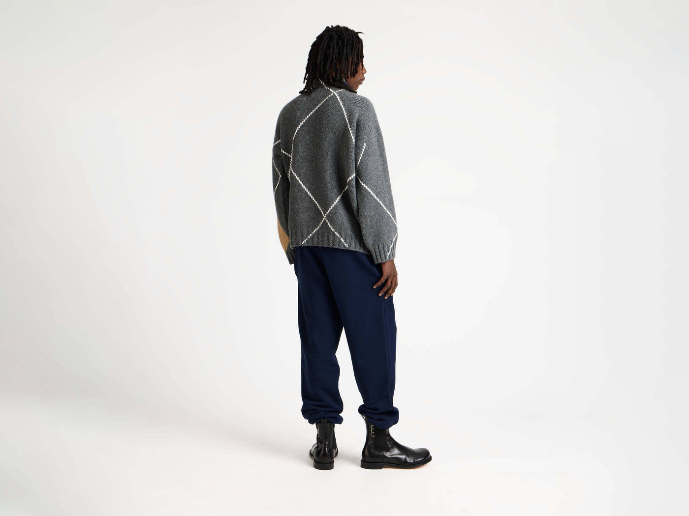 MENS JW ANDERSON X PRINGLE TURTLE-NECK ARGYLE JUMPER IN CHARCOAL