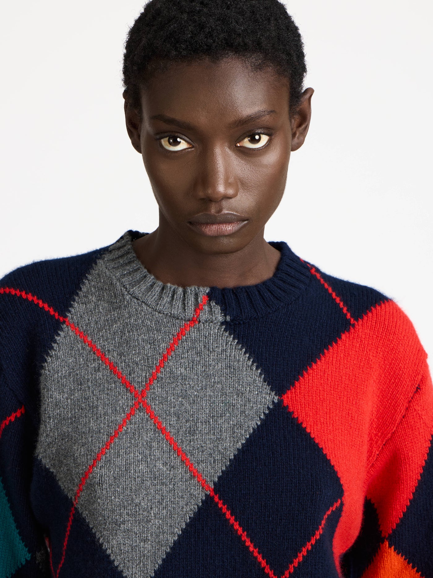 jwa x pringle crew neck jumper navy Model Detail 4