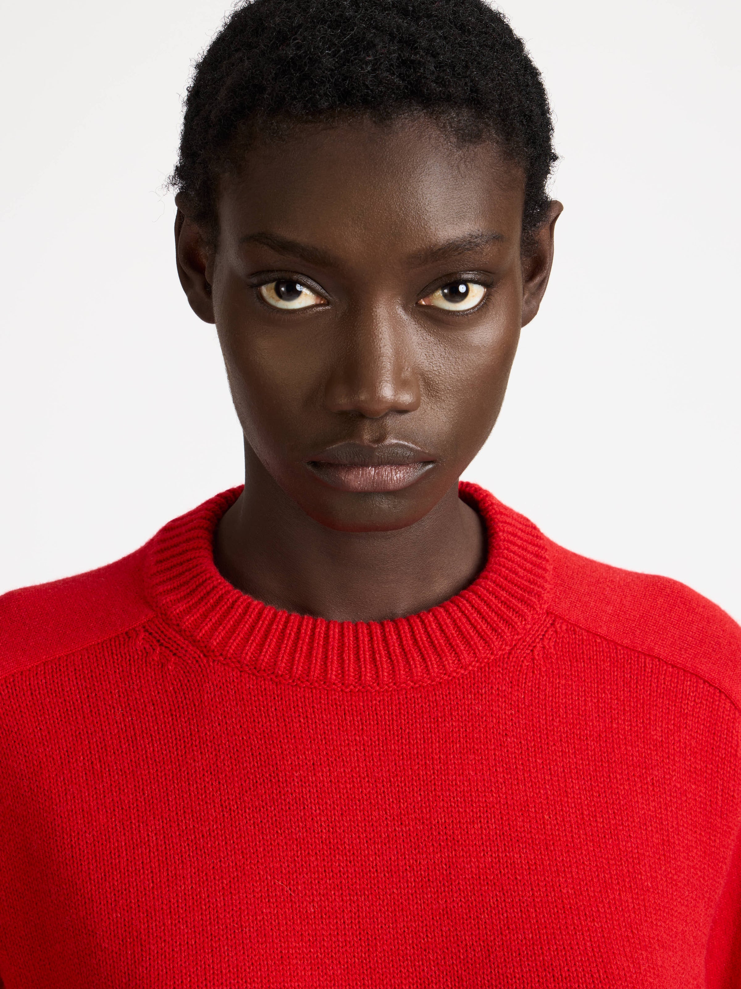 raglan jumper red 1 Model Detail 3